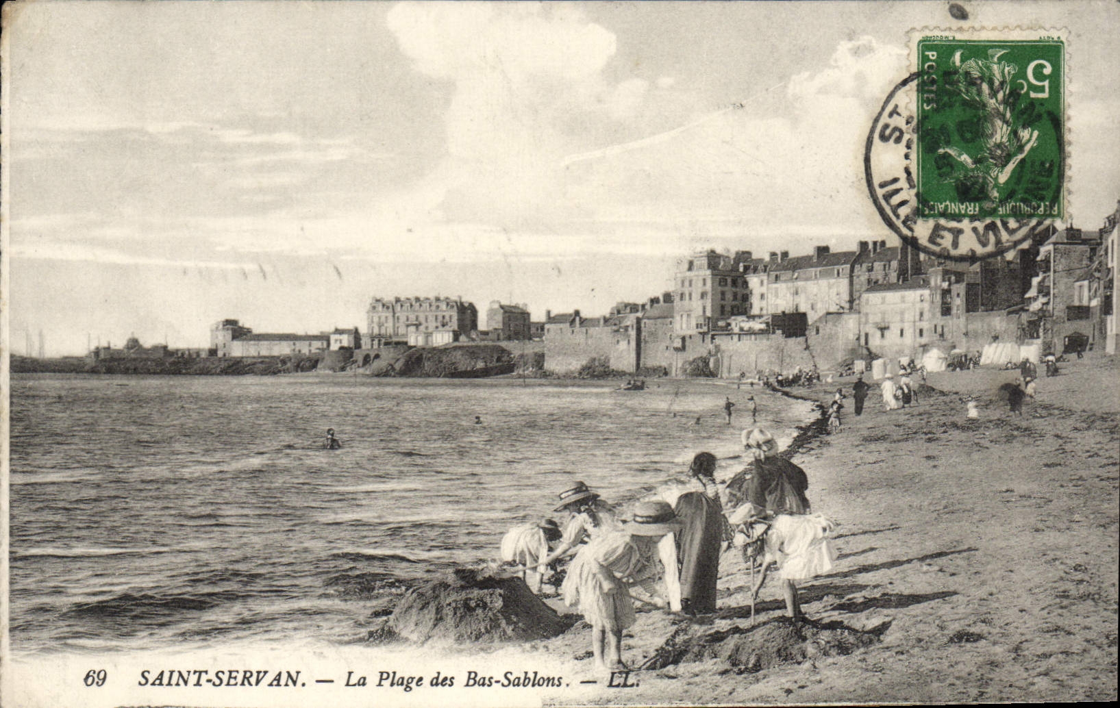CPA Saint Servan La Plage Des Bas Sablons