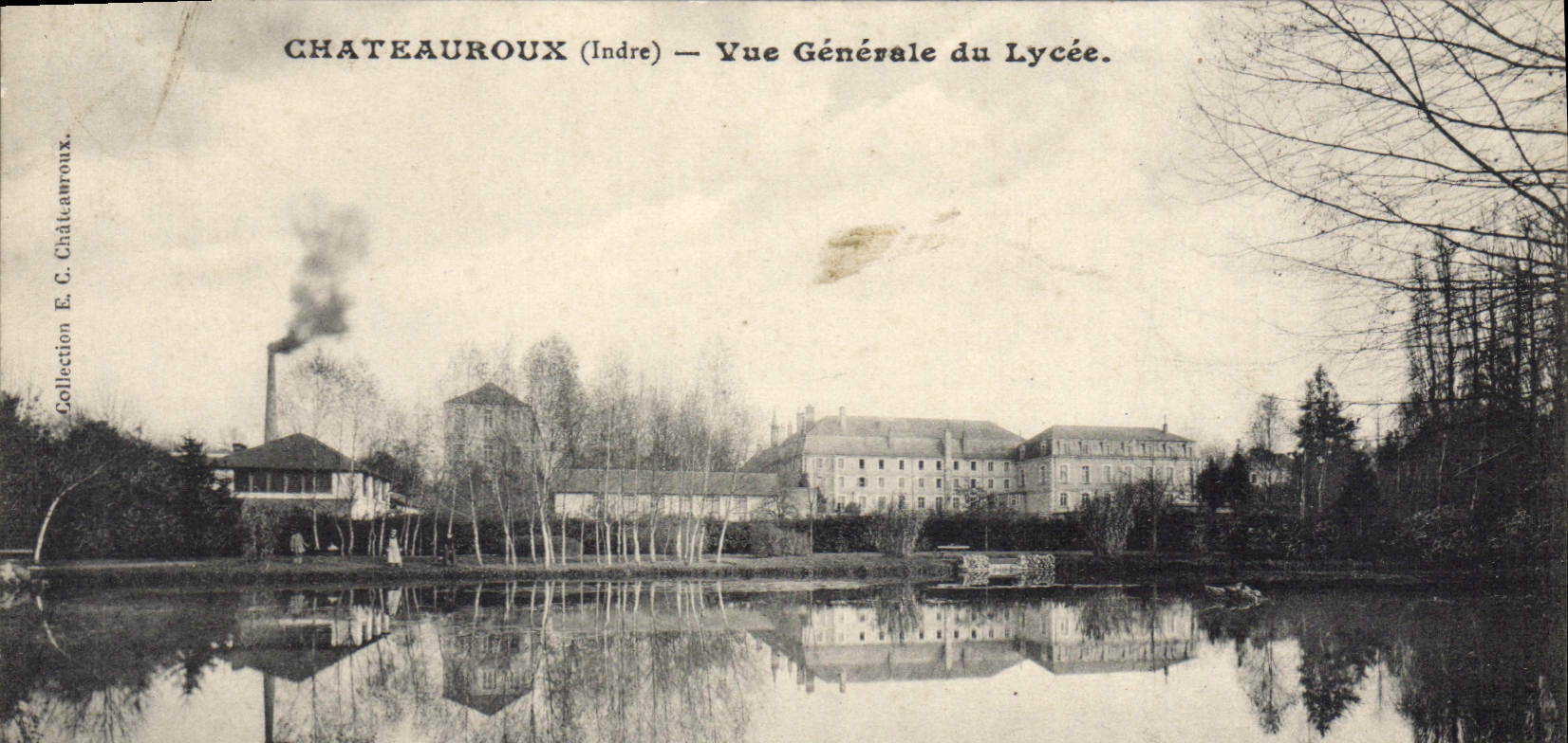 CPA Chateauroux Vue Generale Du Lycee