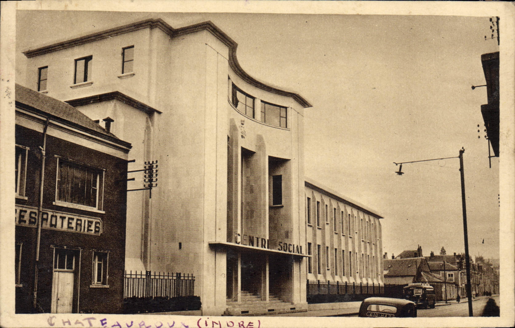 CPA Chateauroux centre social