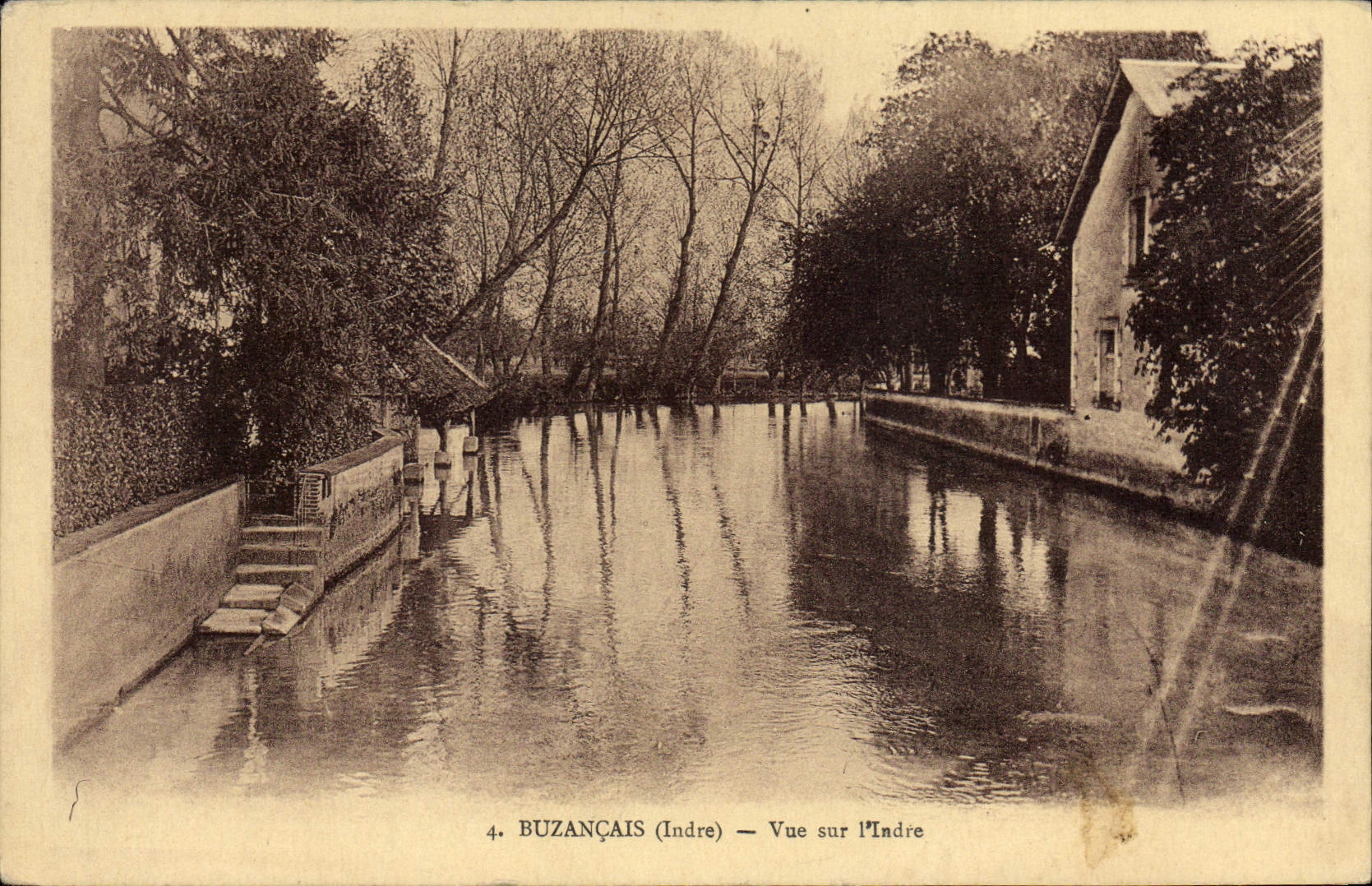 CPA Buzançais Vue Sur I'Indre
