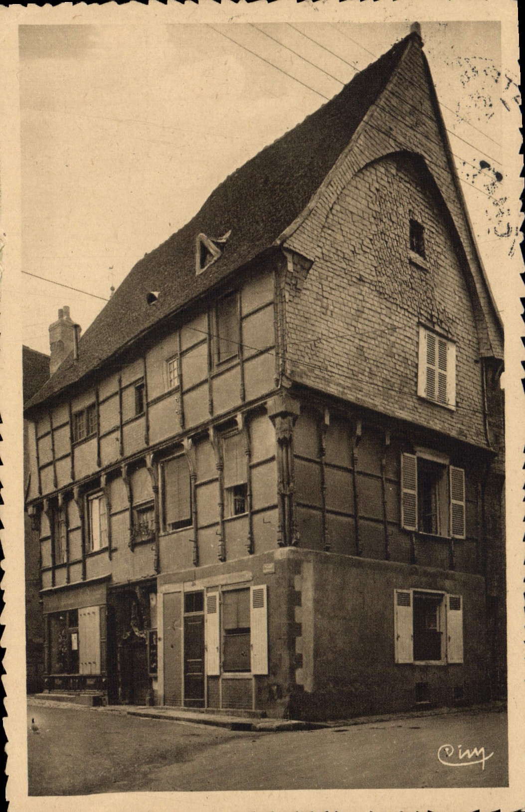 CPA La Chatre Vieille Maison De Bois Place Laisnel De La Salle
