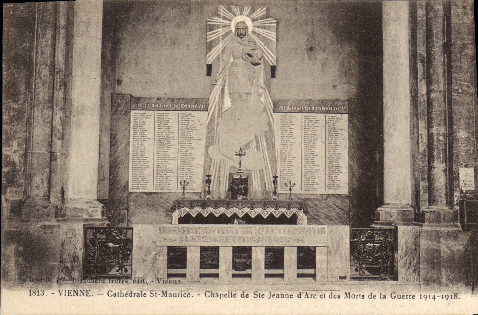 CPA Vienne Cathedrale St Maurice Chapelle De Ste Jeanne