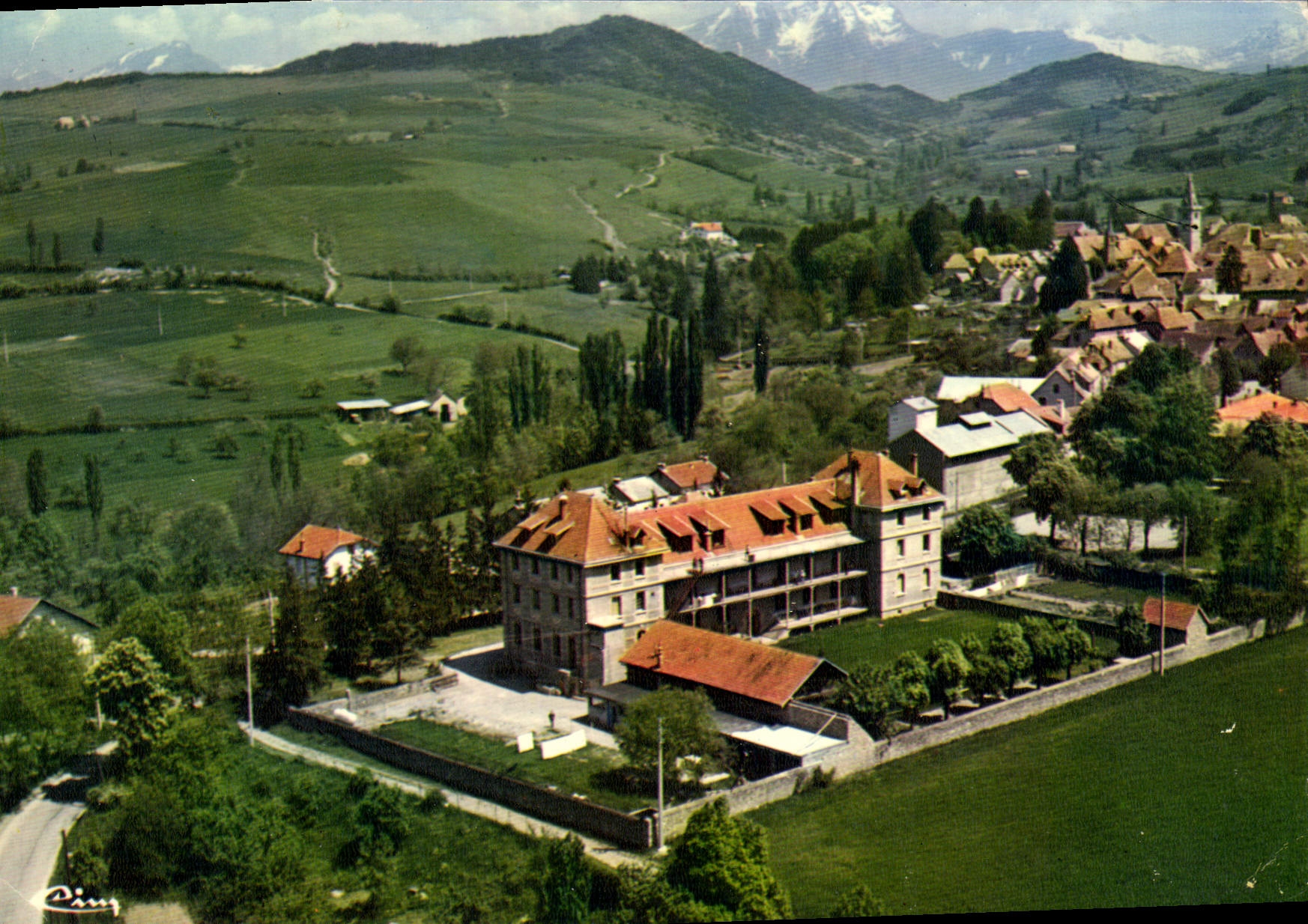 CPSM Mens Vue Aerienne maison de repos obiou
