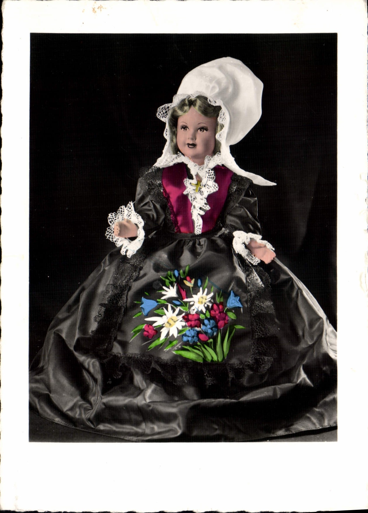 CPSM La Dauphinoise poupées Des Provinces De France