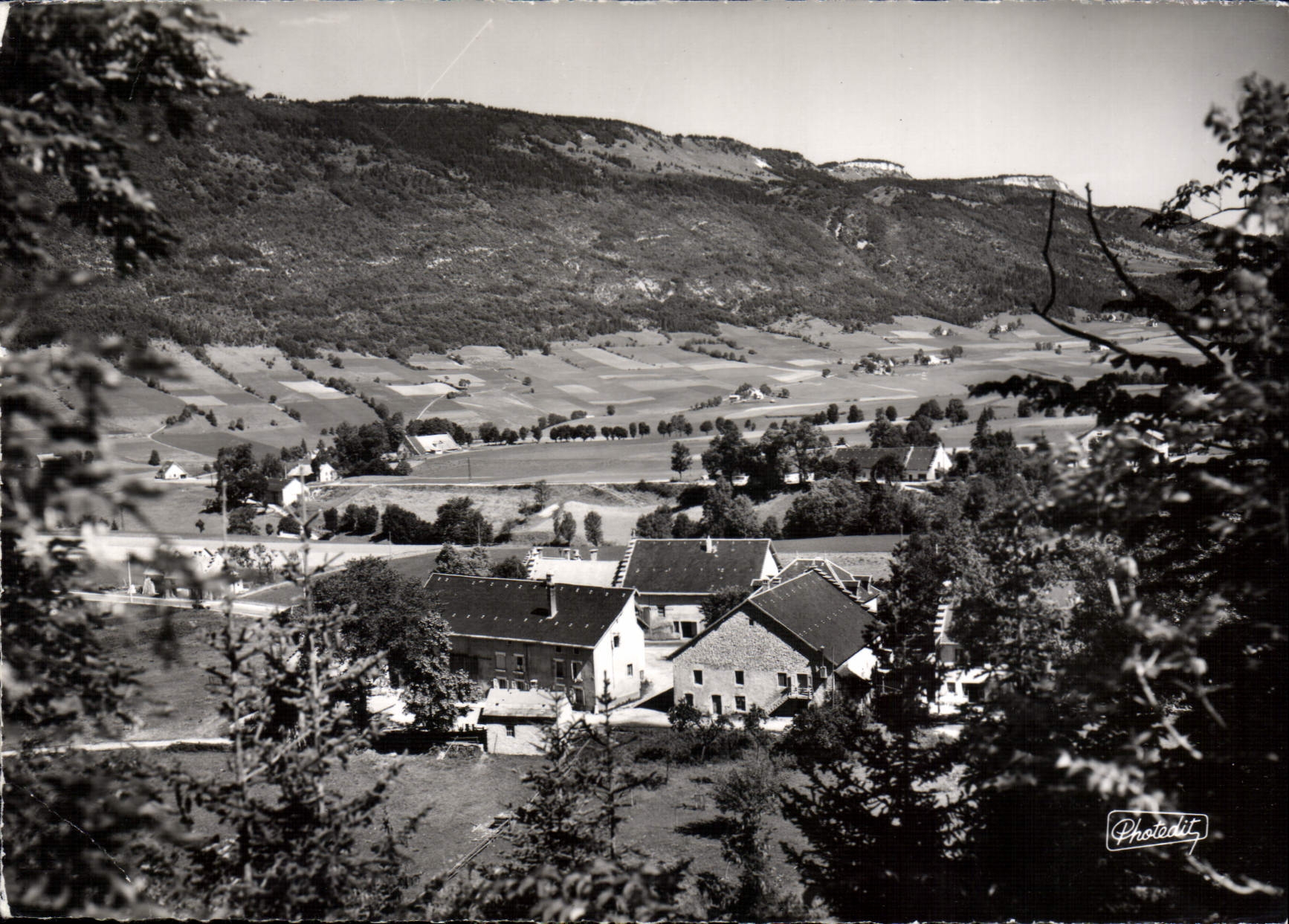 CPSM Lans En Vercors Vue Partielle De La station
