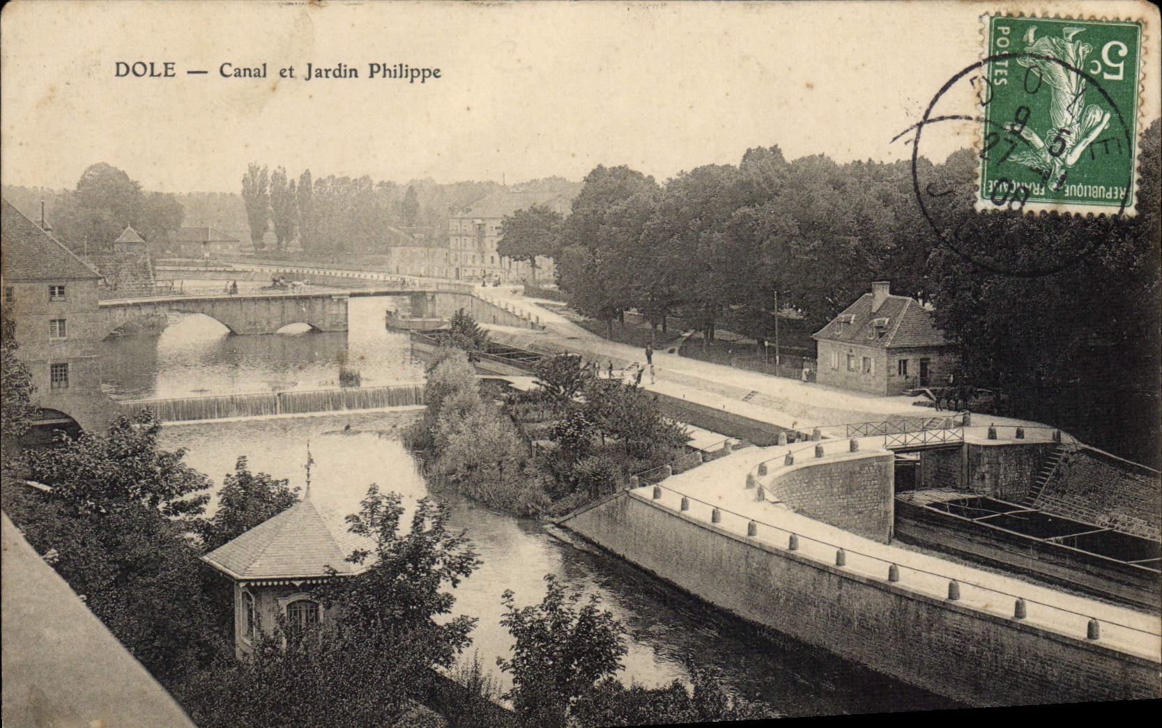 CPA Dole Canal Et Jardin Philippe