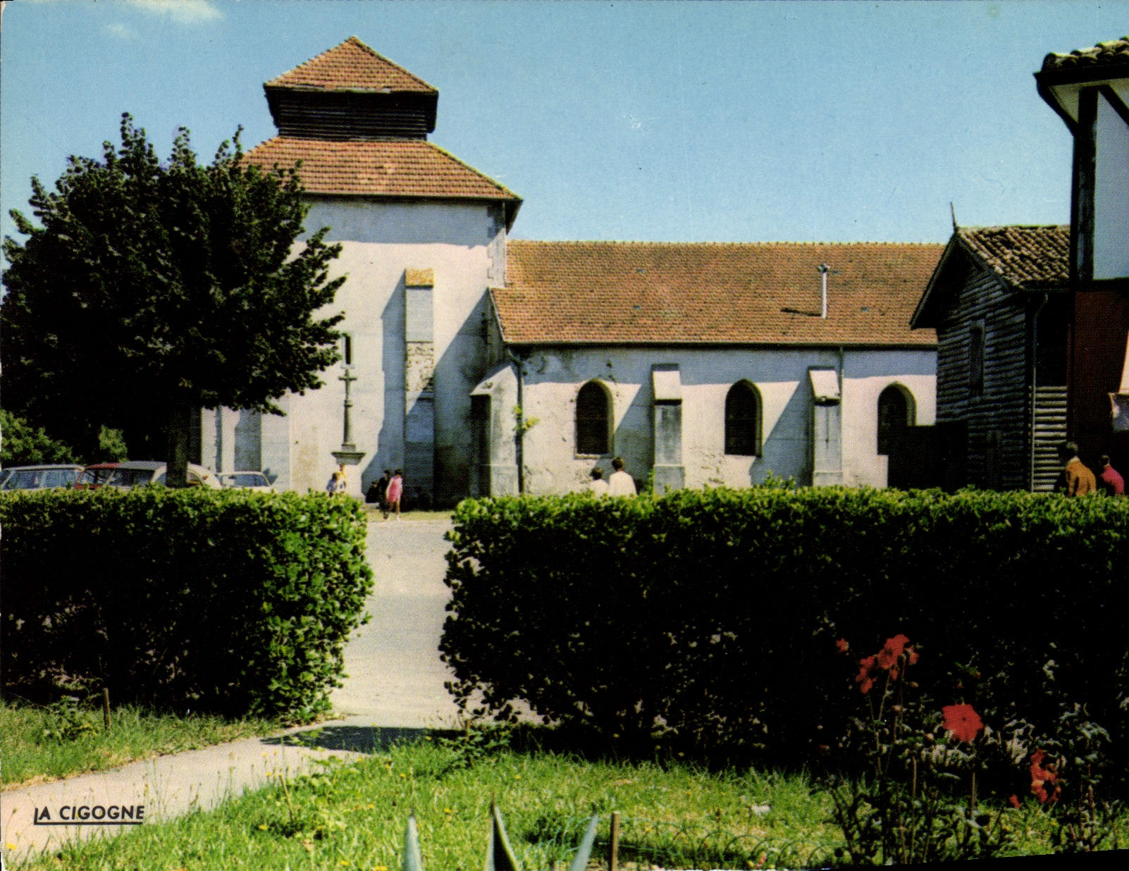 CPSM Mezos Vue Partielle Du Bourg Son Eglise