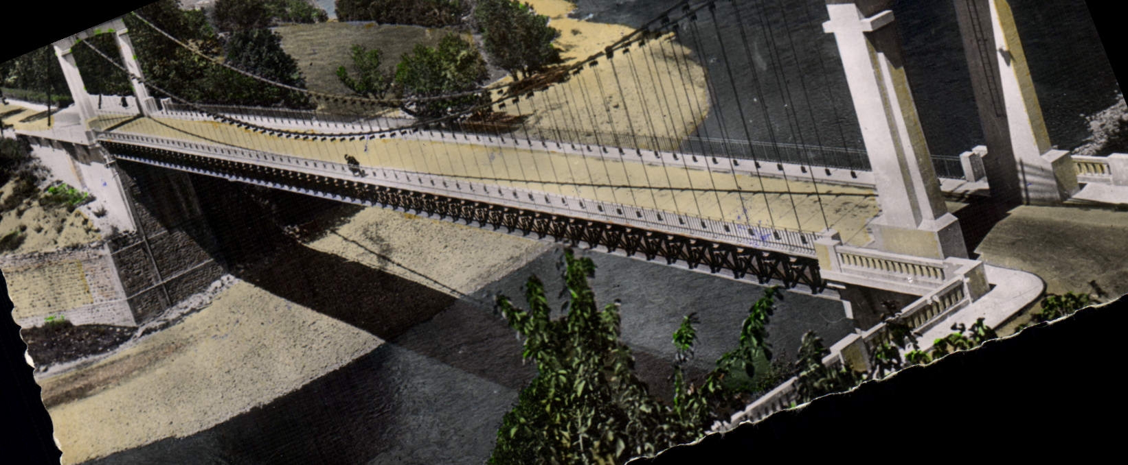 CPA Environs de Saint Etienne et de Firminy Le Pont Suspendu sur la Loire au Pertuiset