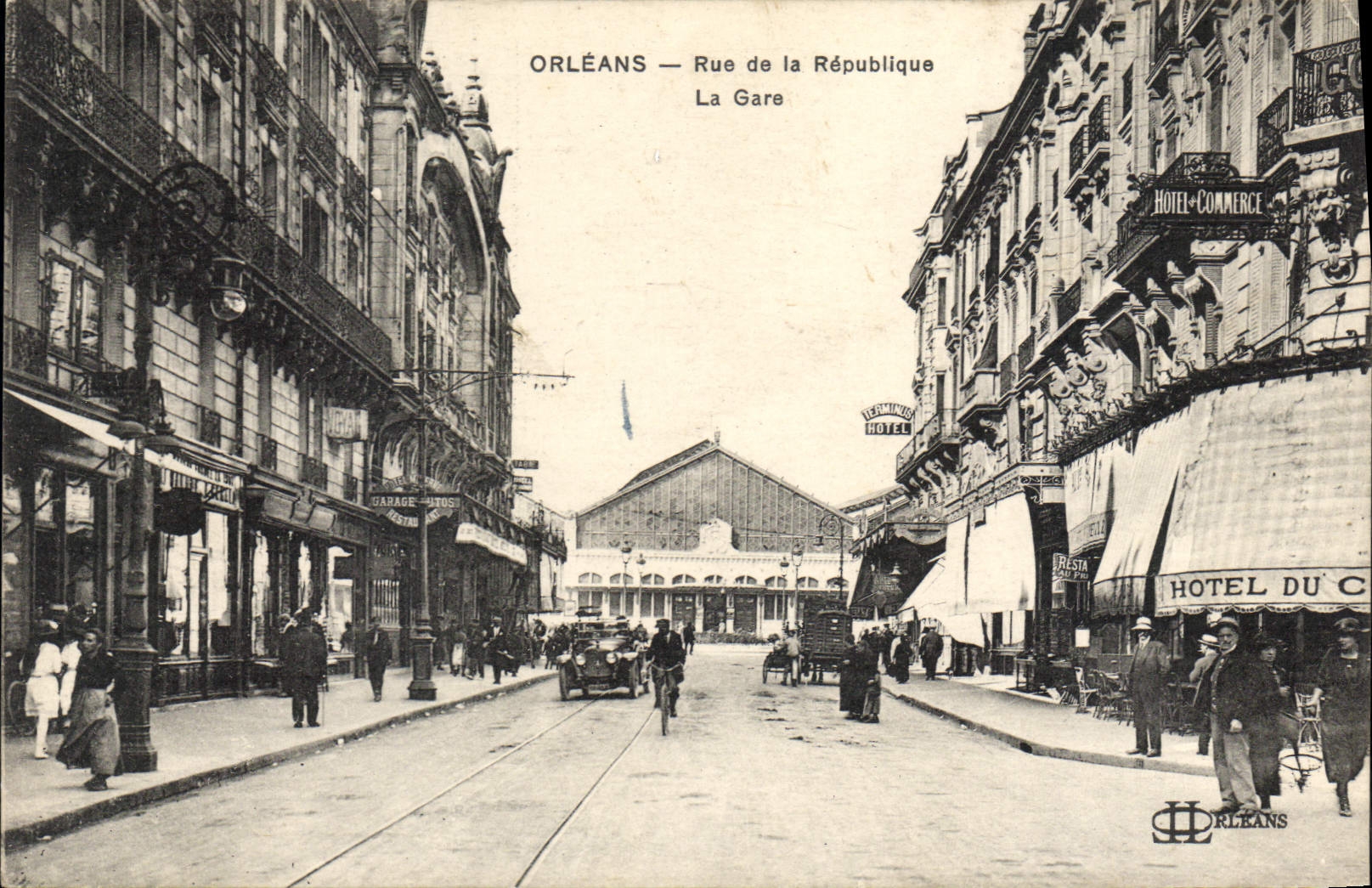 CPA Orleans Rue De La Republique la Gare
