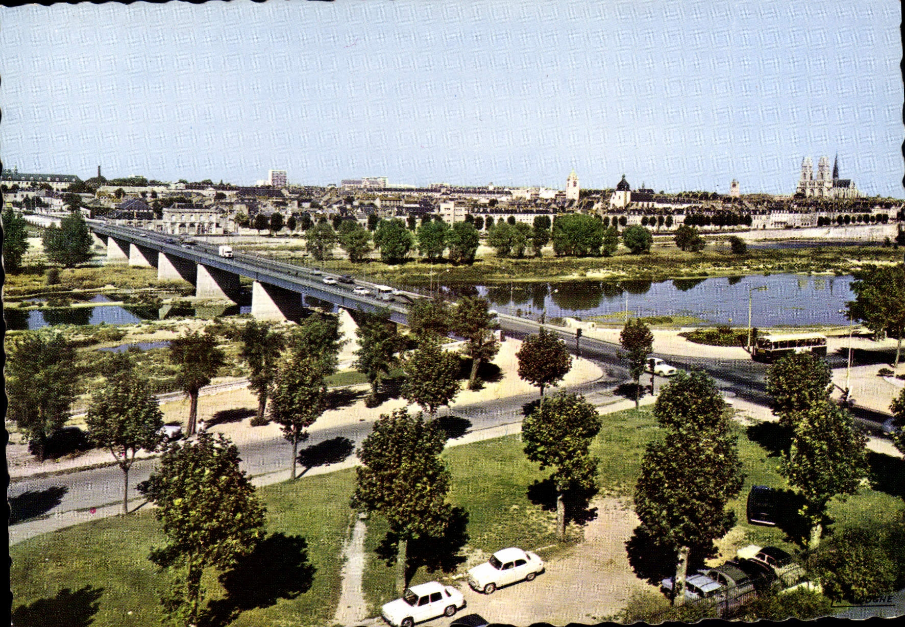 CPSM Orleans Vue Generale Et Pont Marechal Joffre