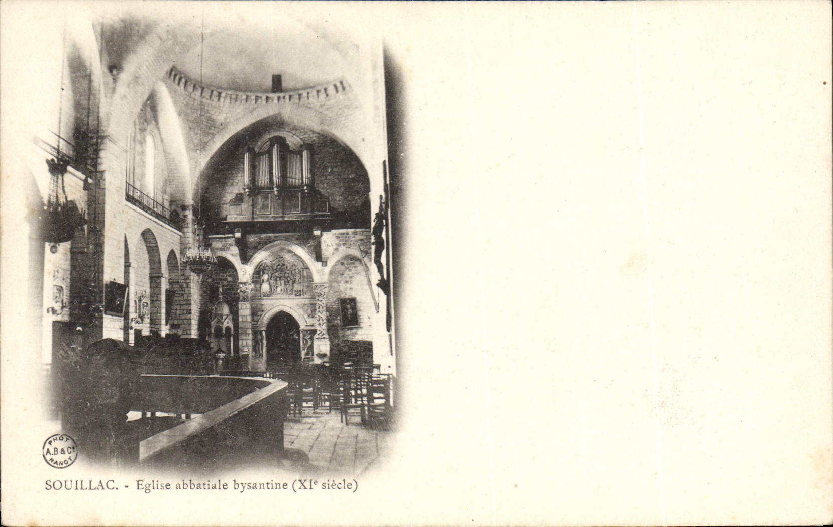 CPA Souillac Eglise Abbatiale Bysantine