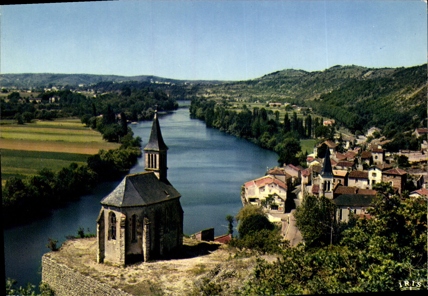 CPSM Laroque Des Arcs Seduisant Village