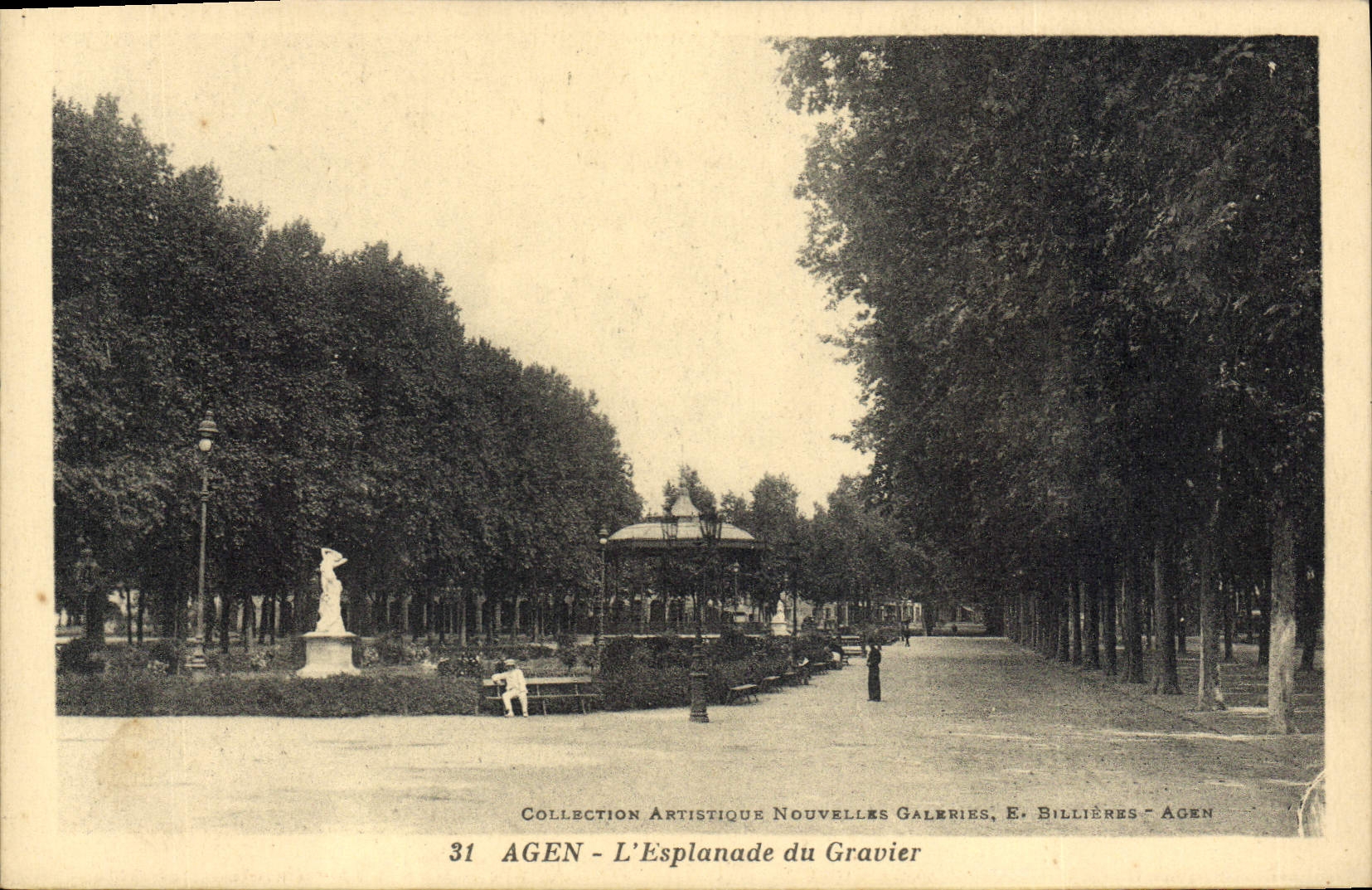 CPA Agen L'Esplanade Du Gravier