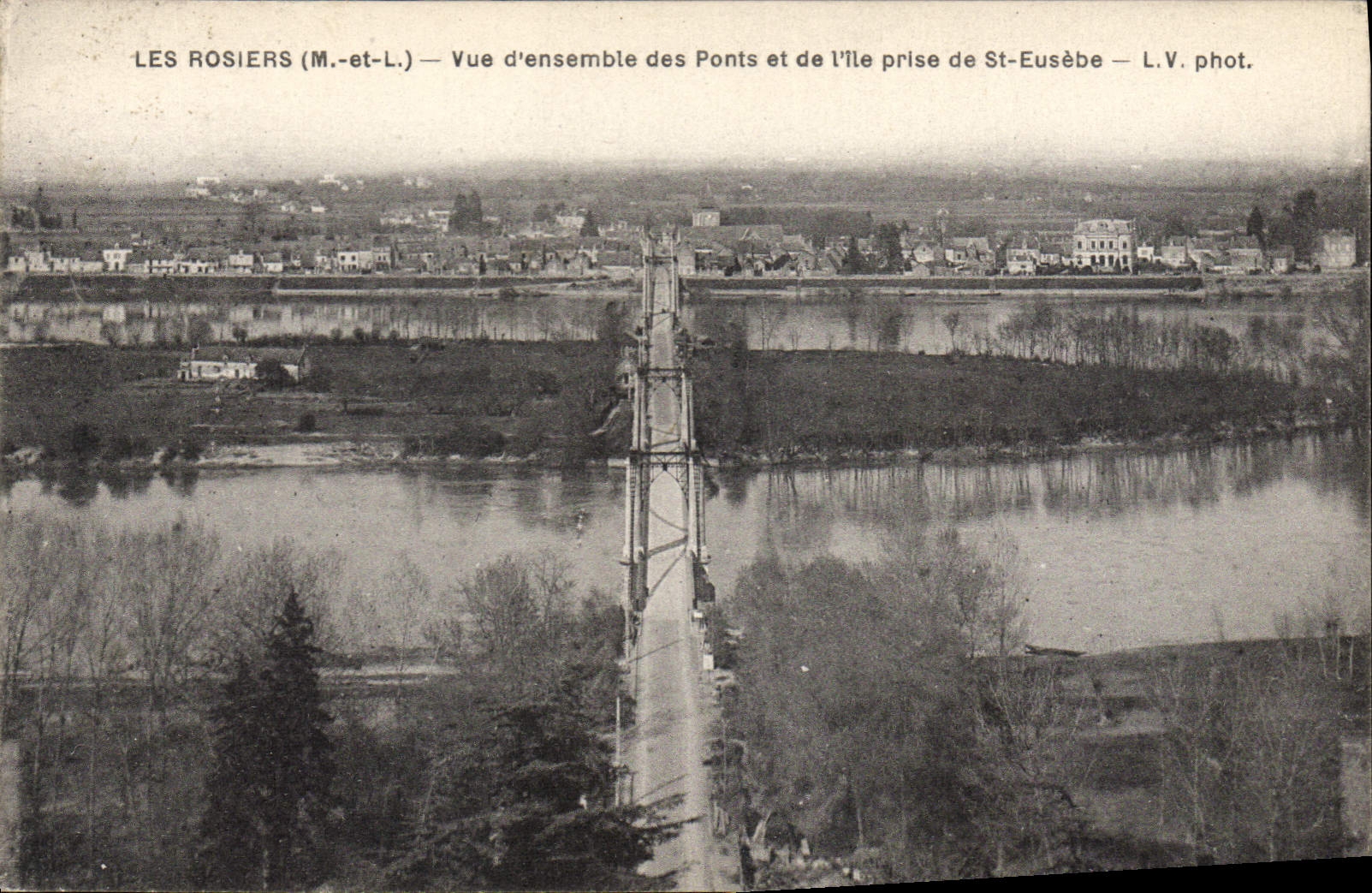 CPA Les Rosiers Vue D'Ensemble Des Ponts Et De I'Ile Prise De St Eusebe