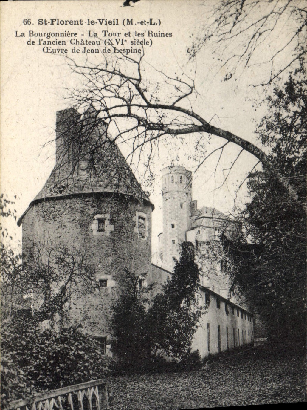 CPA St Florent Le Vieil La Bourgonniere La Tour Et Les Ruines