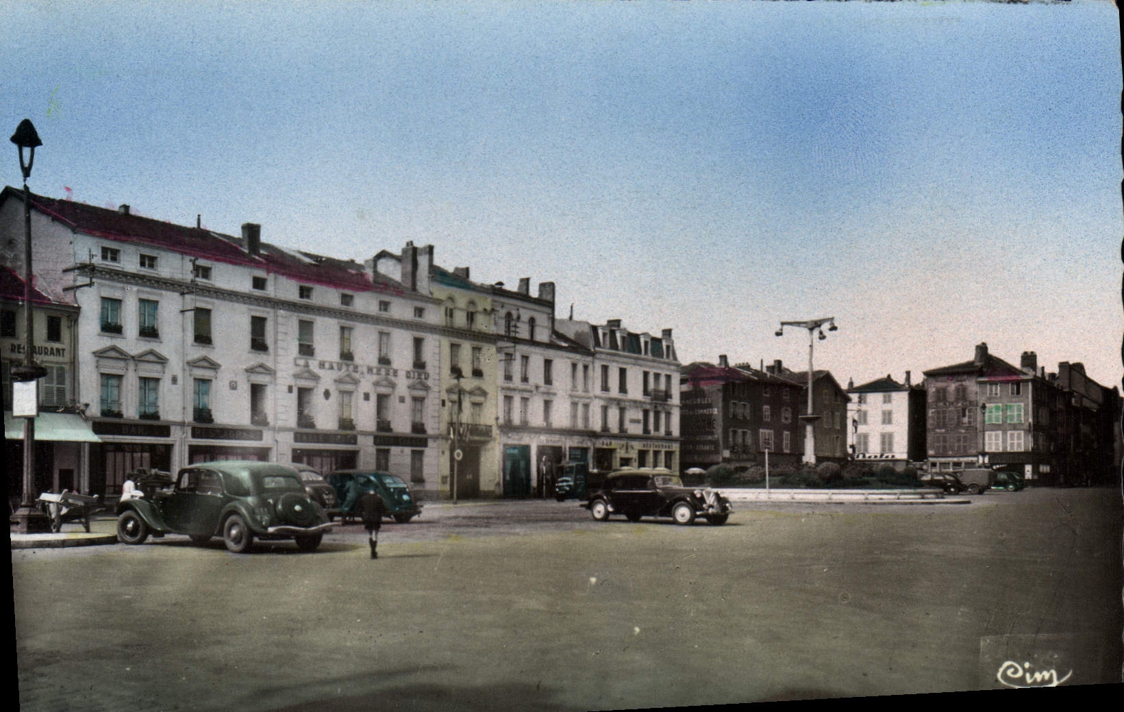 CPA Chalons Sur Marne Place De La Republique