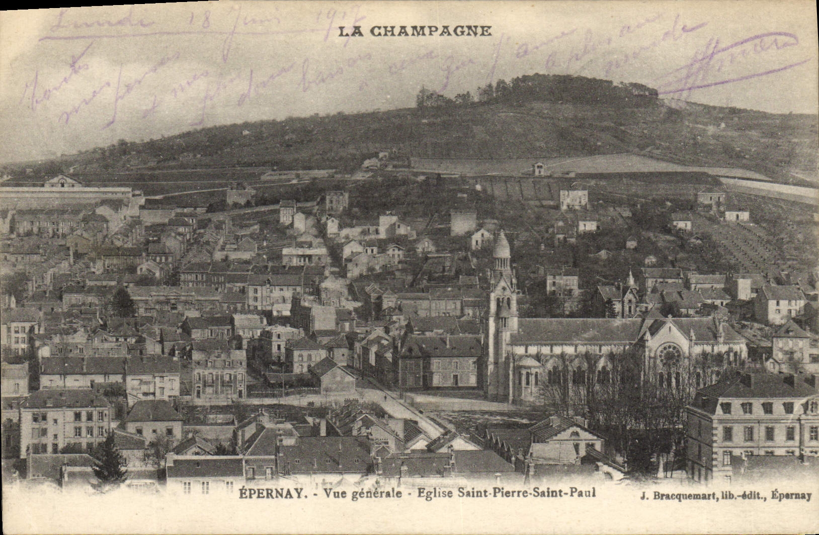 CPA Epernay Vue Generale Eglise Saint Pierre Saint Paul