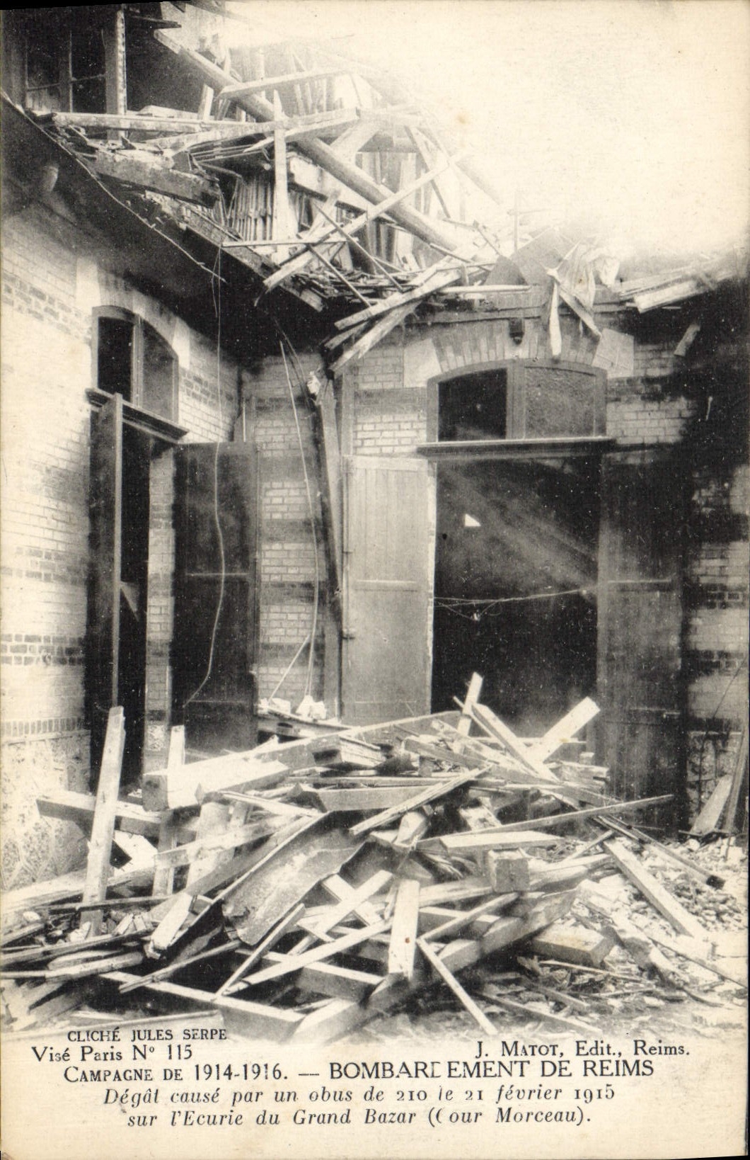 CPA Bombardement De Reims écurie du grand bazar