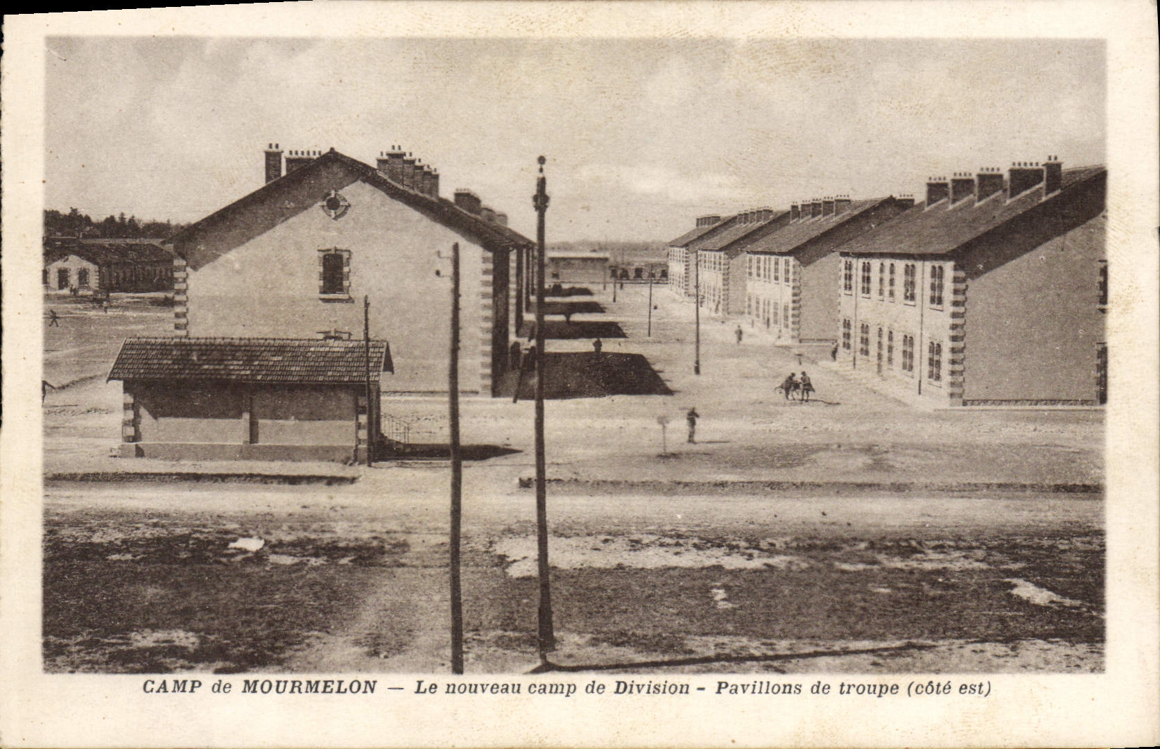 CPA Camp De Mourmelon Le Nouveau camp de division
