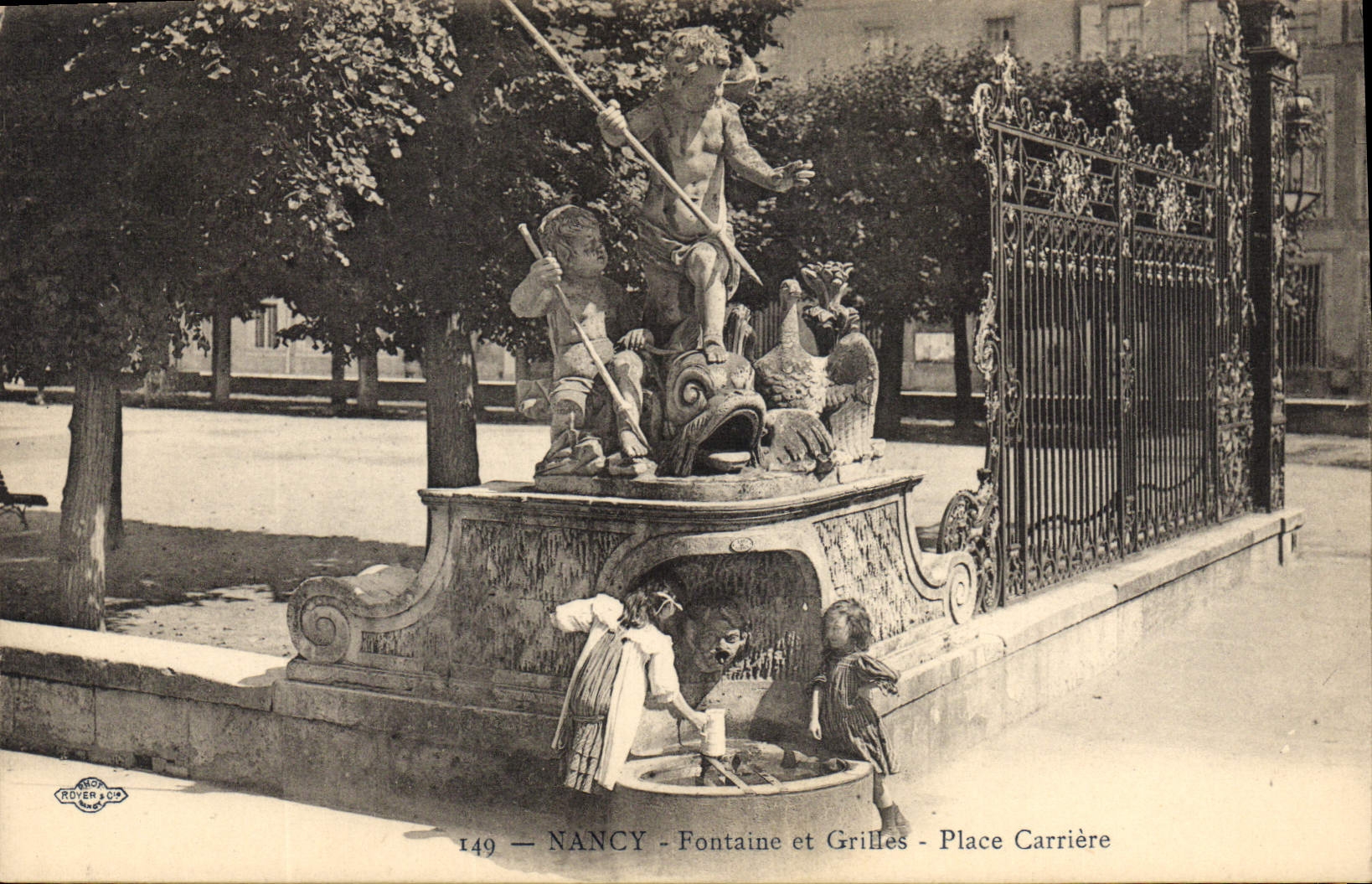 CPA Nancy Fontaine Et Grilles Place Carriere