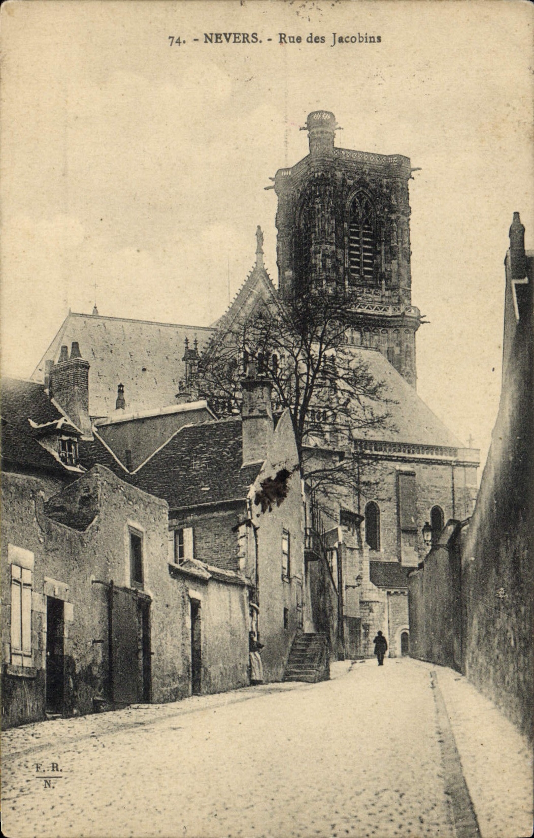 CPA Nevers Rue Des Jacobins