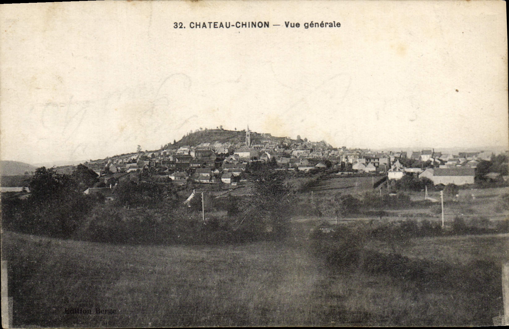 CPA Chateau Chinon Vue Generale