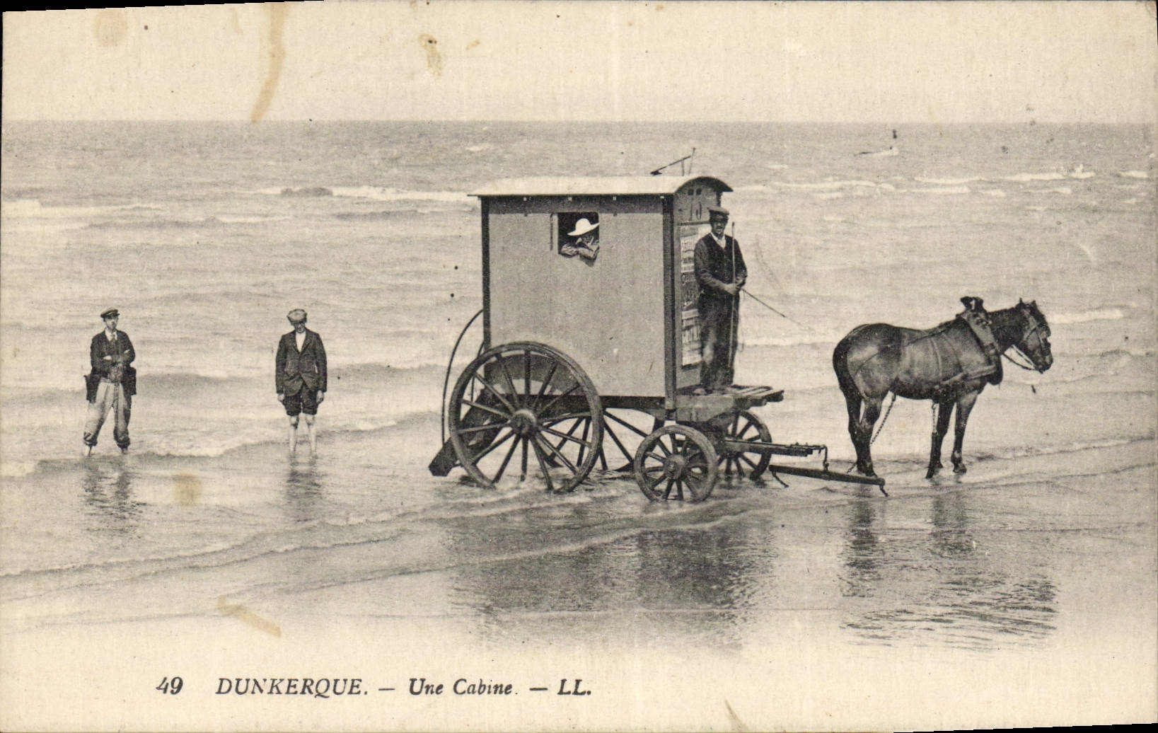 CPA Dunkerque Une Cabine