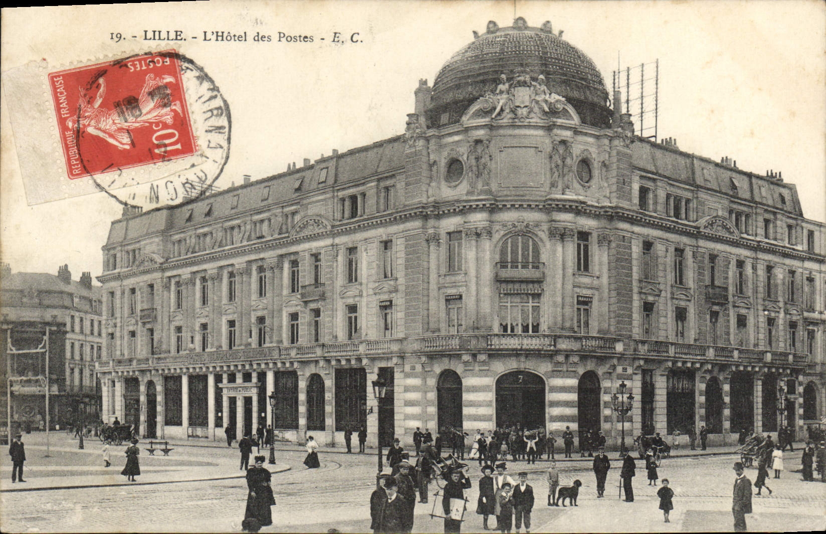 CPA Lille L'Hotel Des Postes