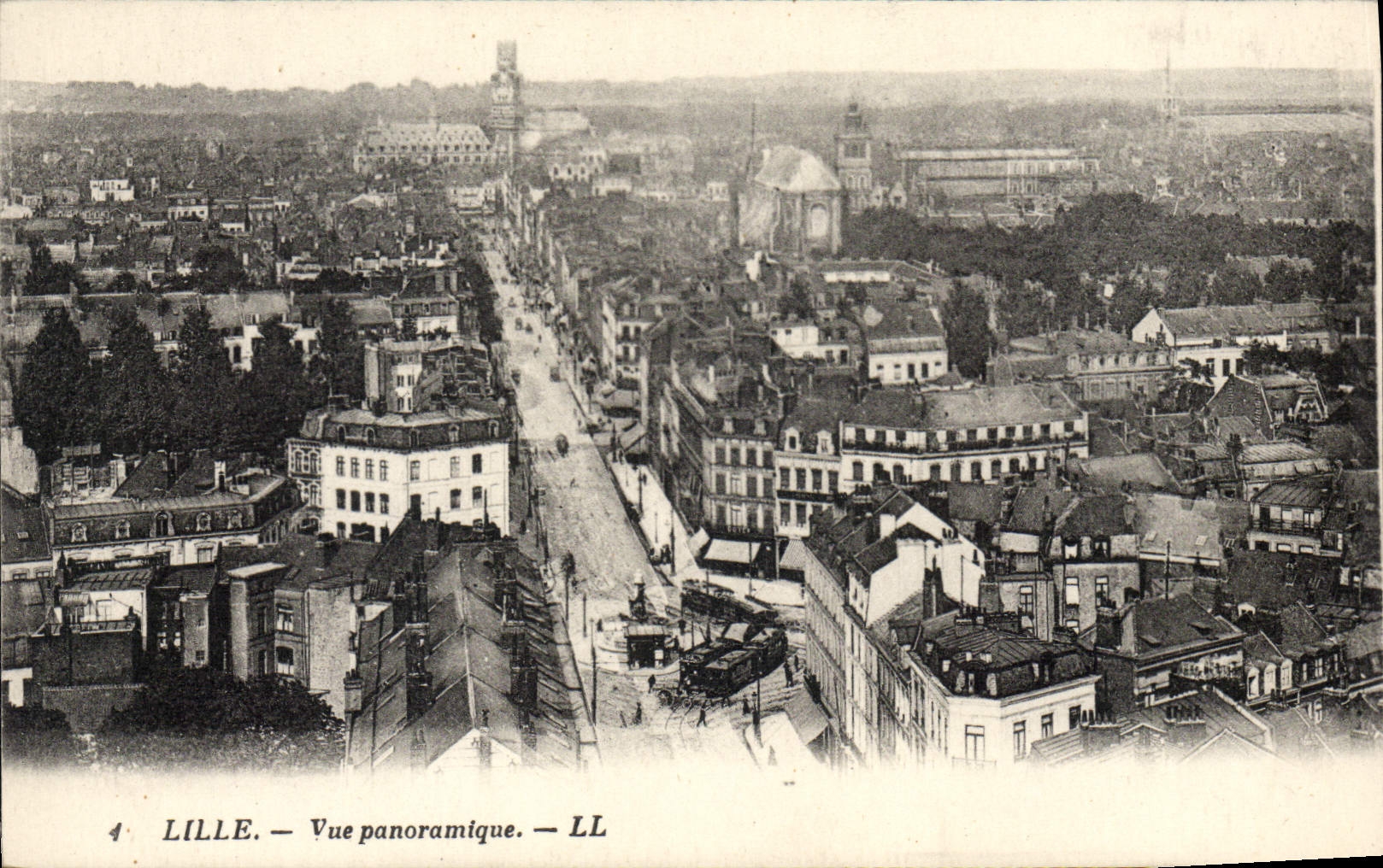 CPA Lille Vue Panoramique