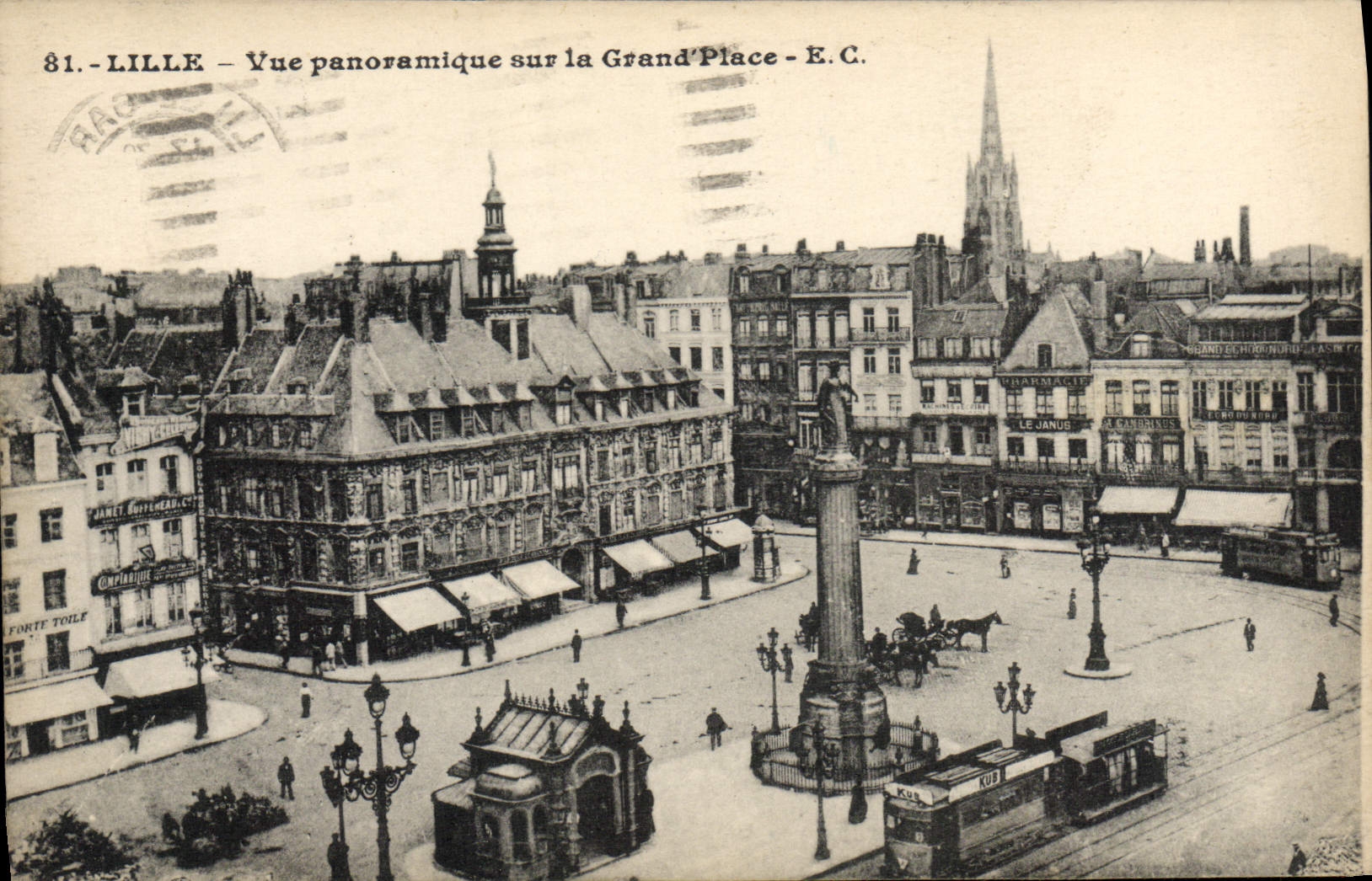 CPA Lille Vue Panoramique Sur La Grand Place