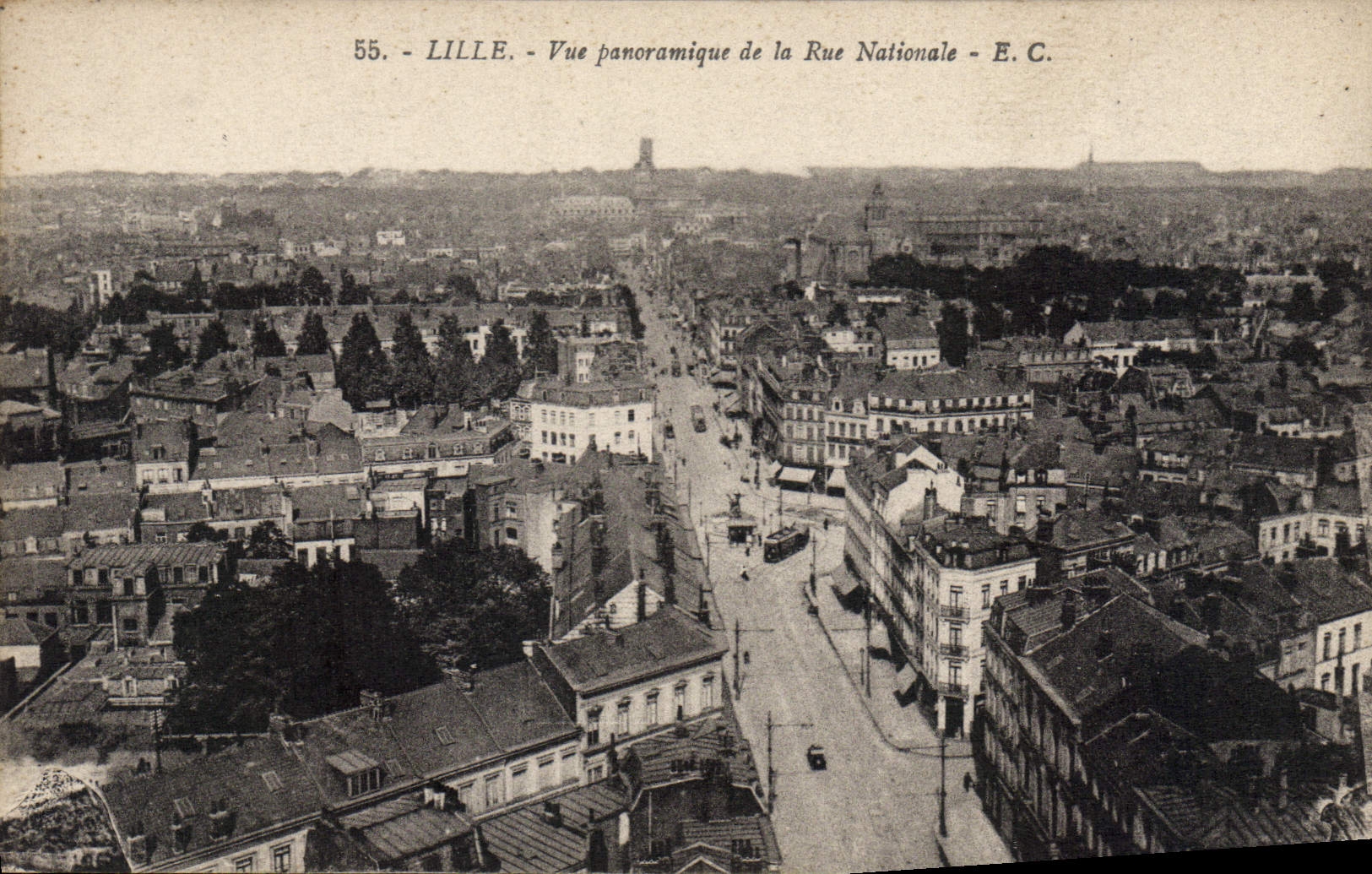 CPA Lille Vue Panoramique De La rue Nationale
