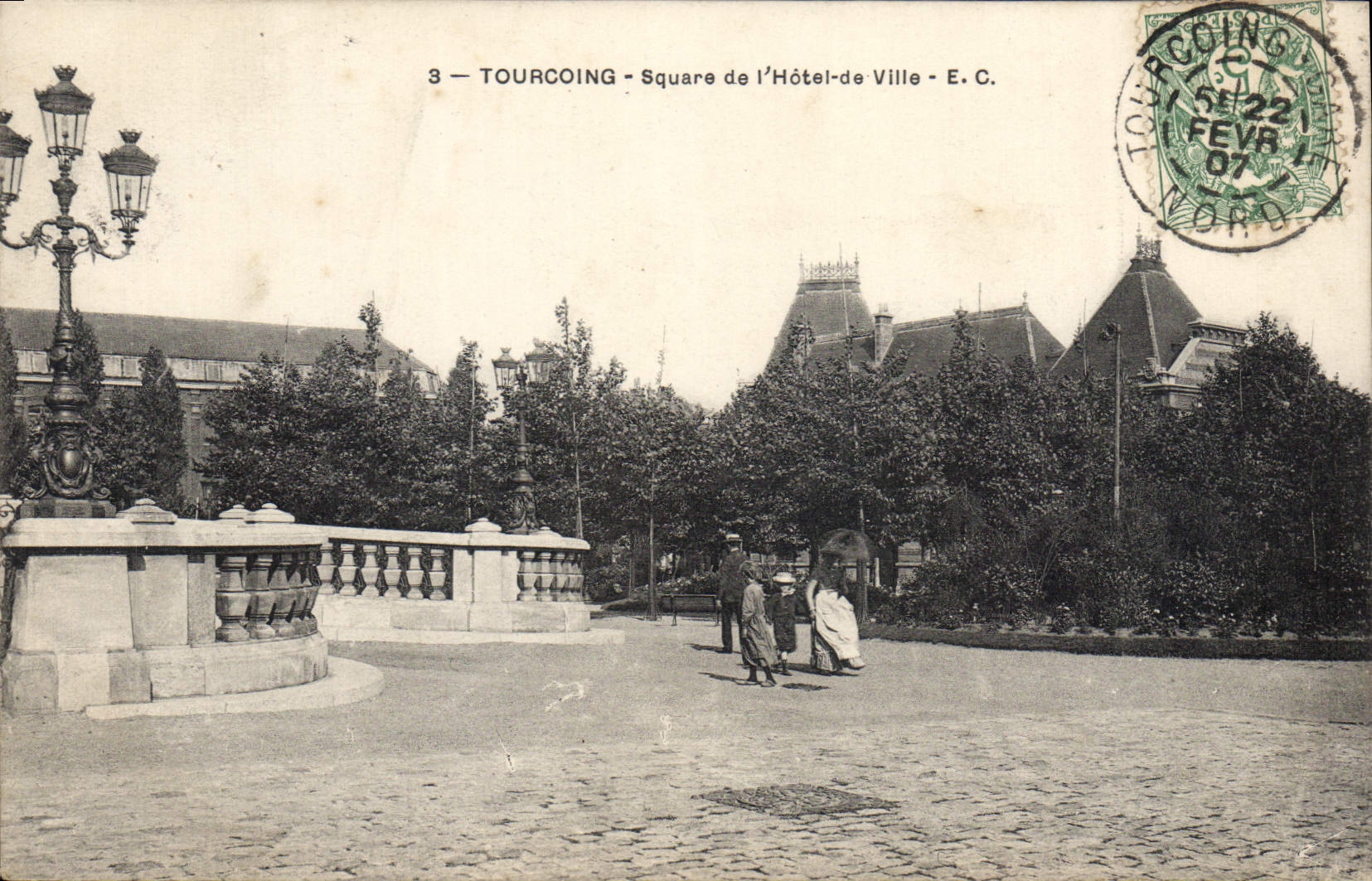 CPA Tourcoing Square De I'Hotel De Ville