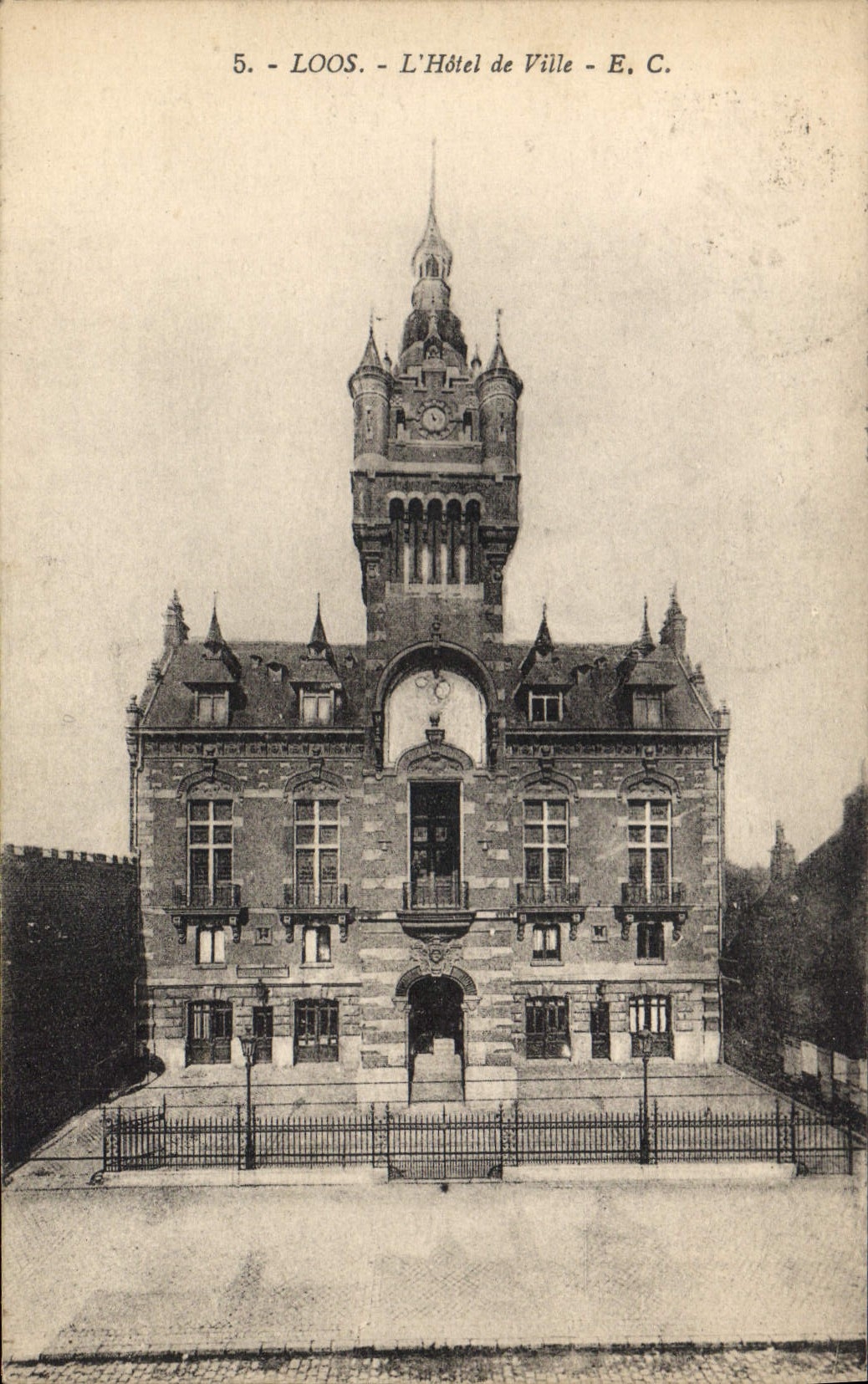 CPA Loos L'Hotel De Ville