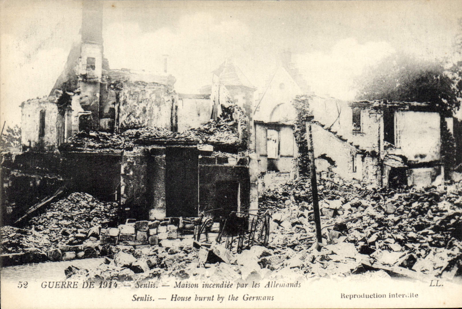 CPA Guerre De 1914 Senlis
