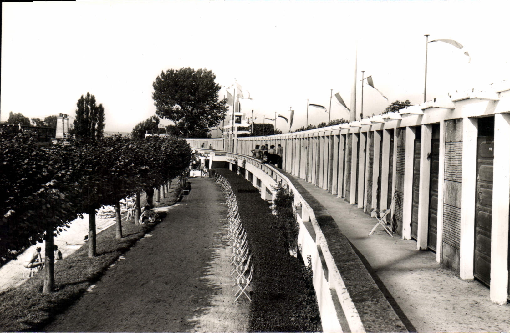 CPA Boran La Plage Les Cabines