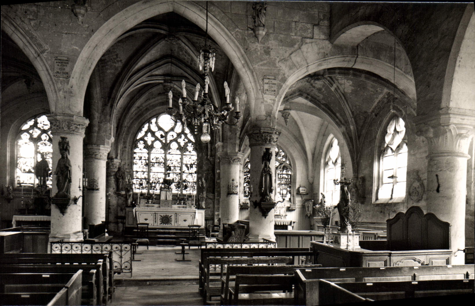CPA Boran Interieur De I'Eglise