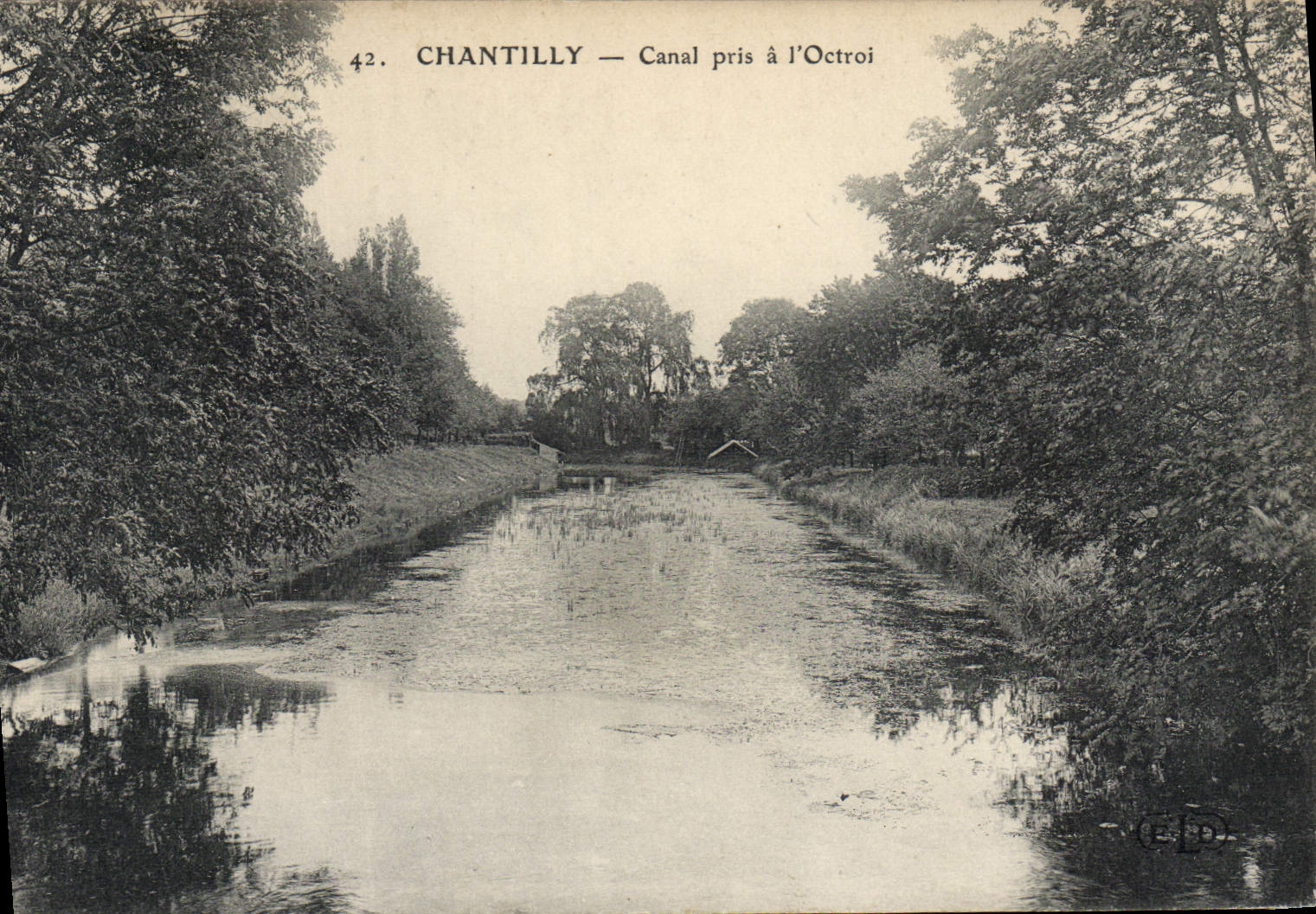 CPA Chantilly Canal Pris A I'Octroi