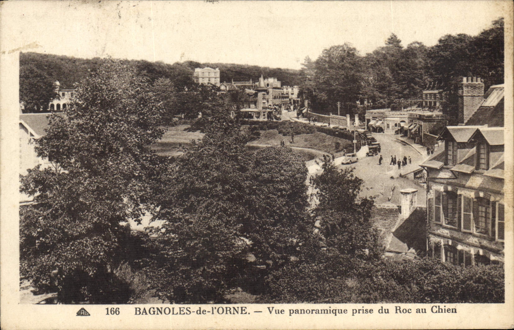 CPA Bagnoles De I'Orne Vue Panoramique Prise Du Roc Au Chien