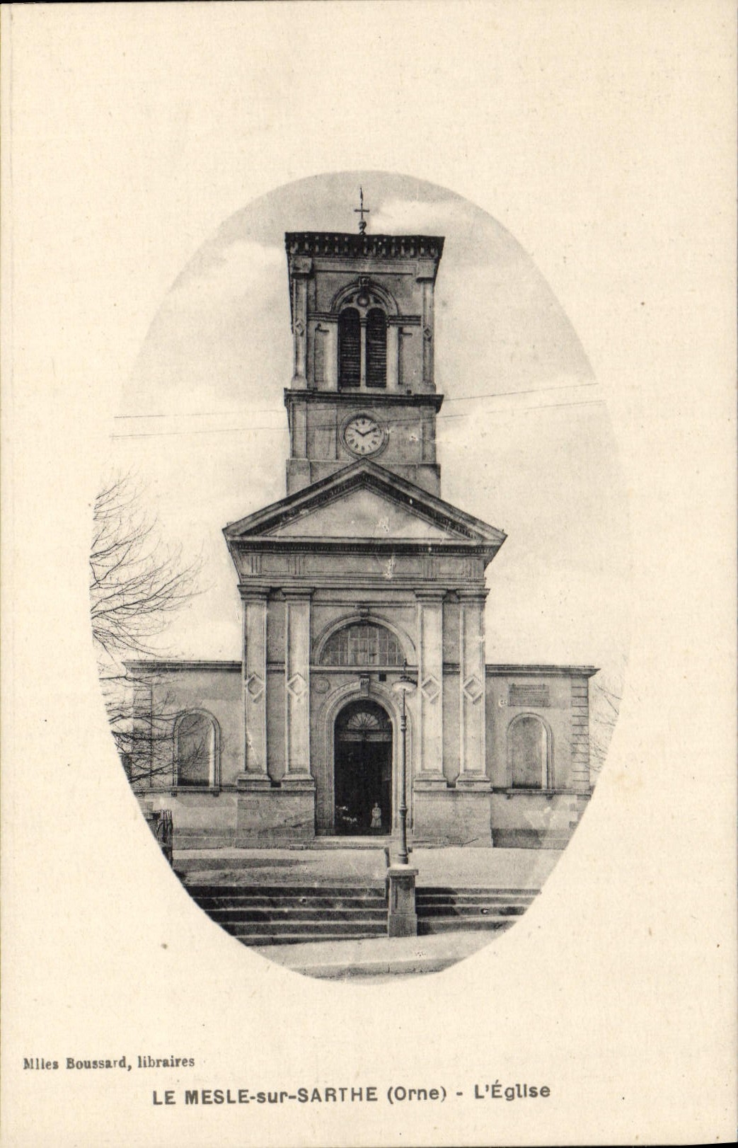 CPA Le Mesle Sur Sarthe L'eglise