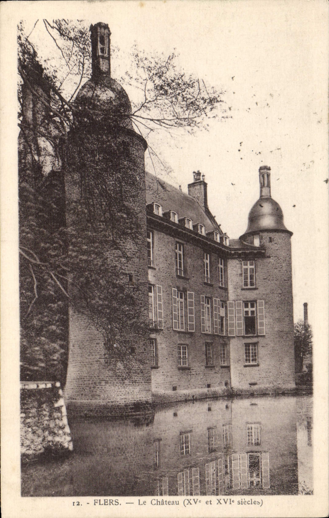 CPA FLERS le château