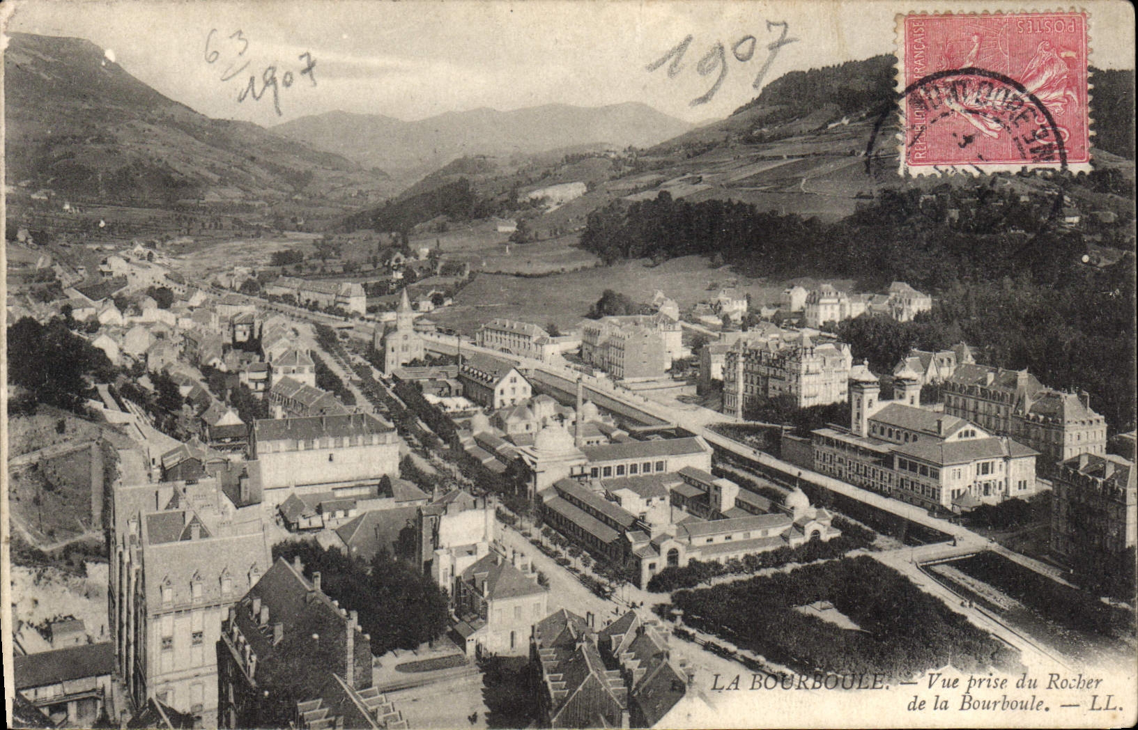 CPA La Bourboule Vue Prise Du Rocher