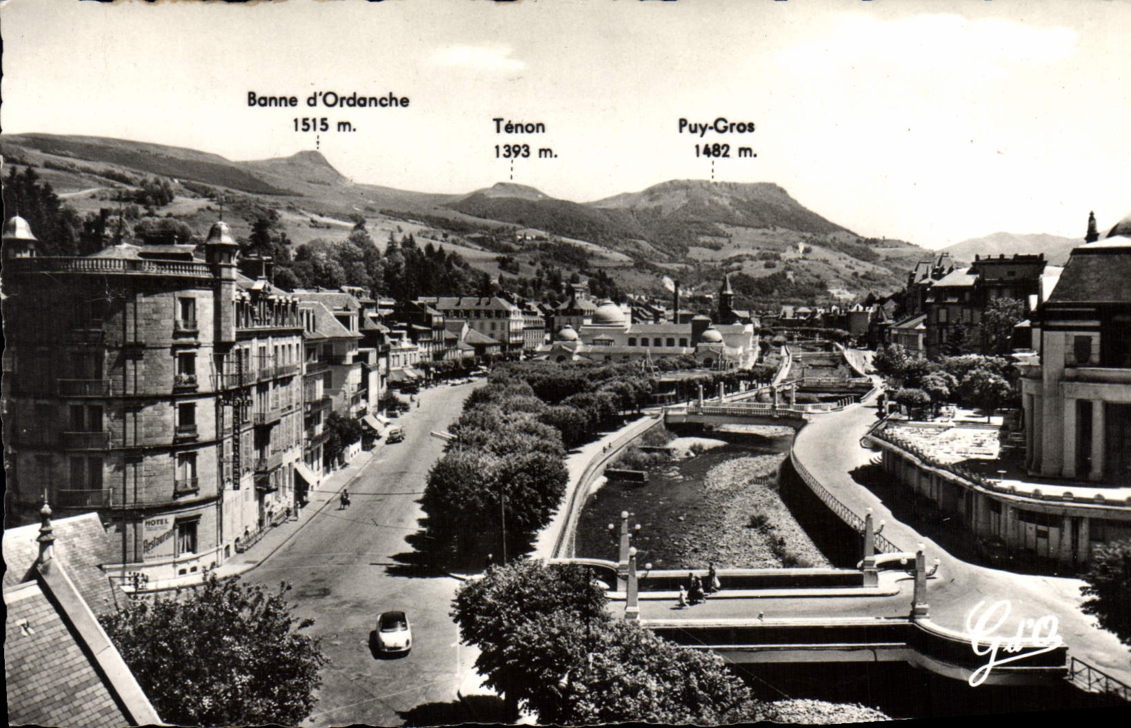 CPA La Bourboule perspective sur les ponts