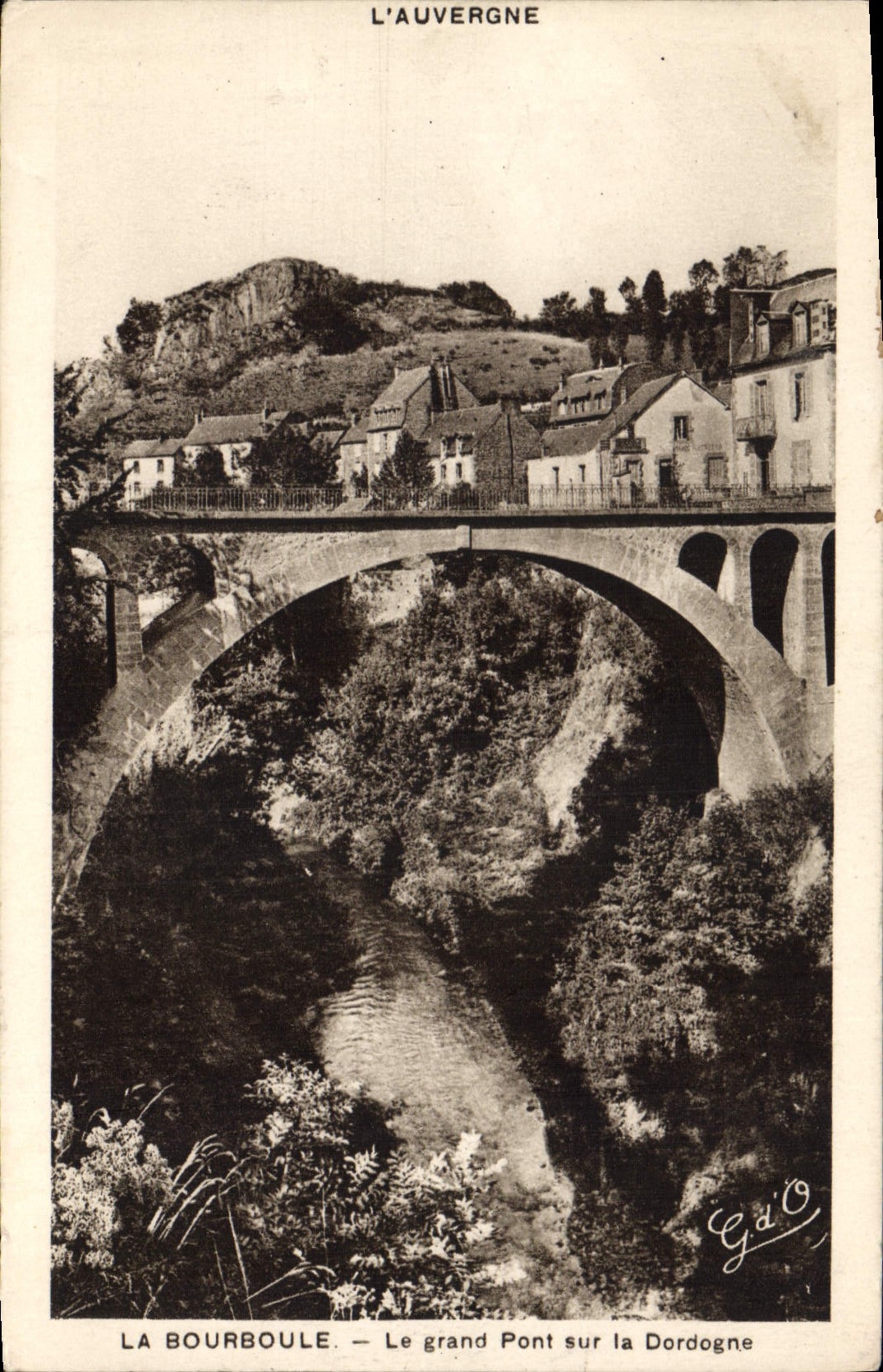 CPA La Bourboule Le grand pont