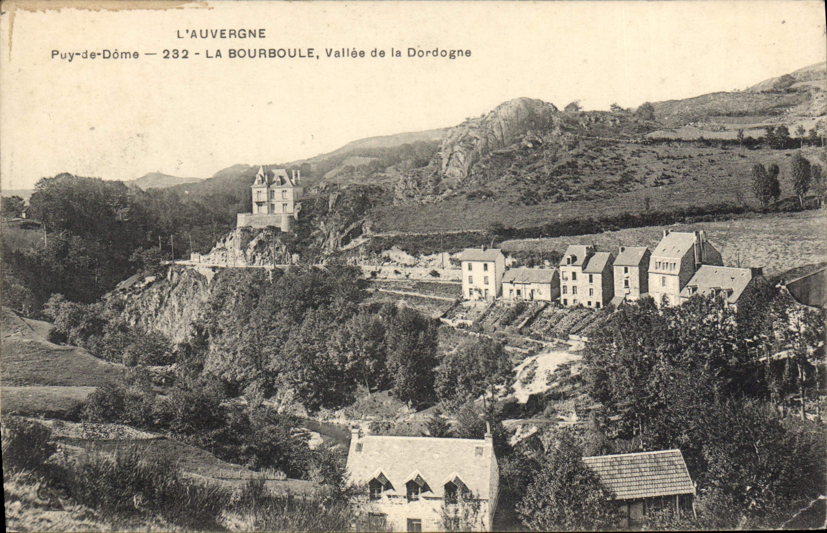 CPA La Bourboule Vallee De La Dordogne