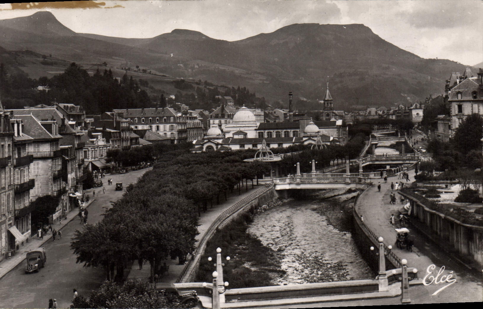 CPA La Bourboule Les Ponts