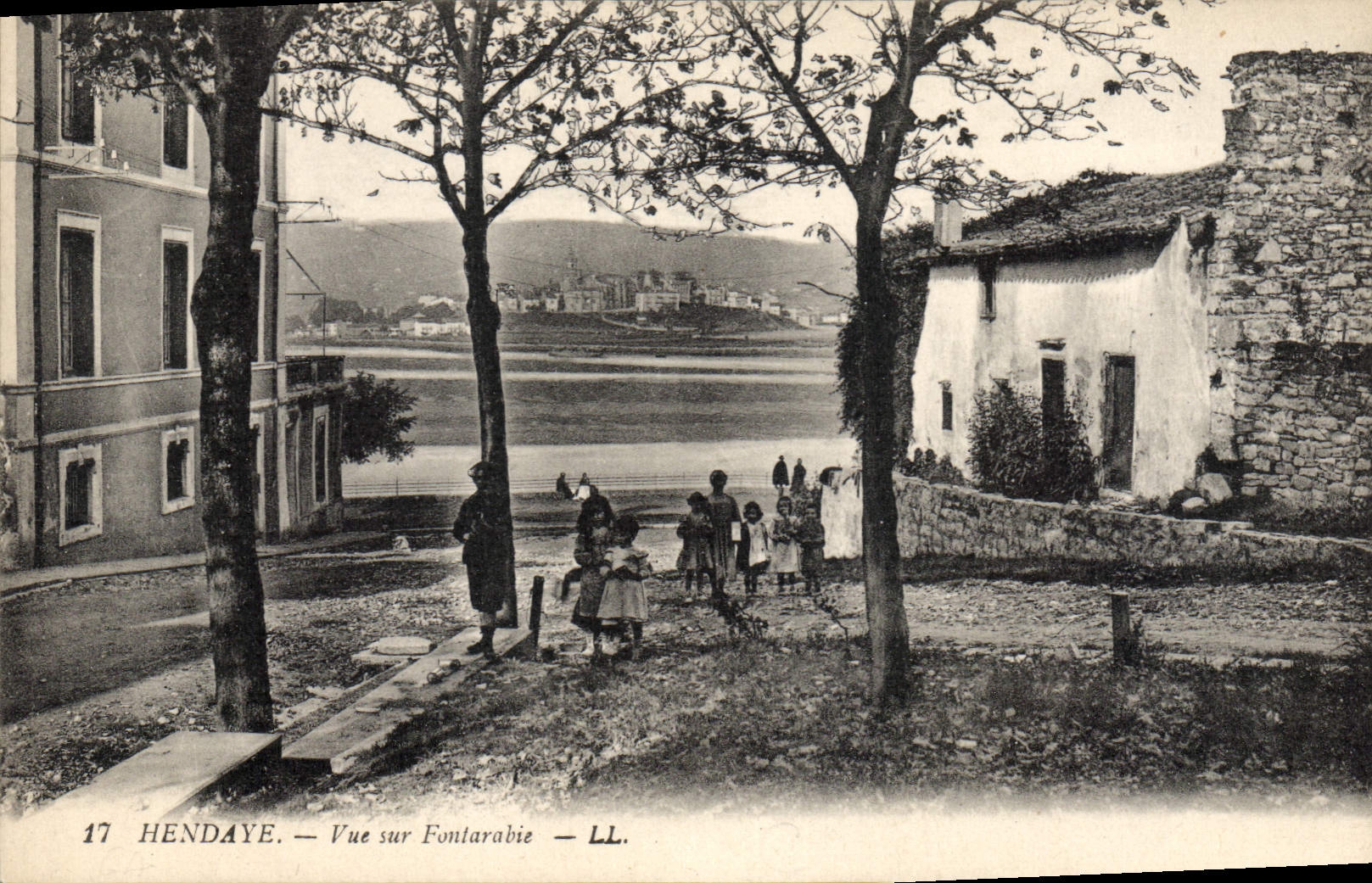 CPA Hendaye Vue Sur Fontarabie