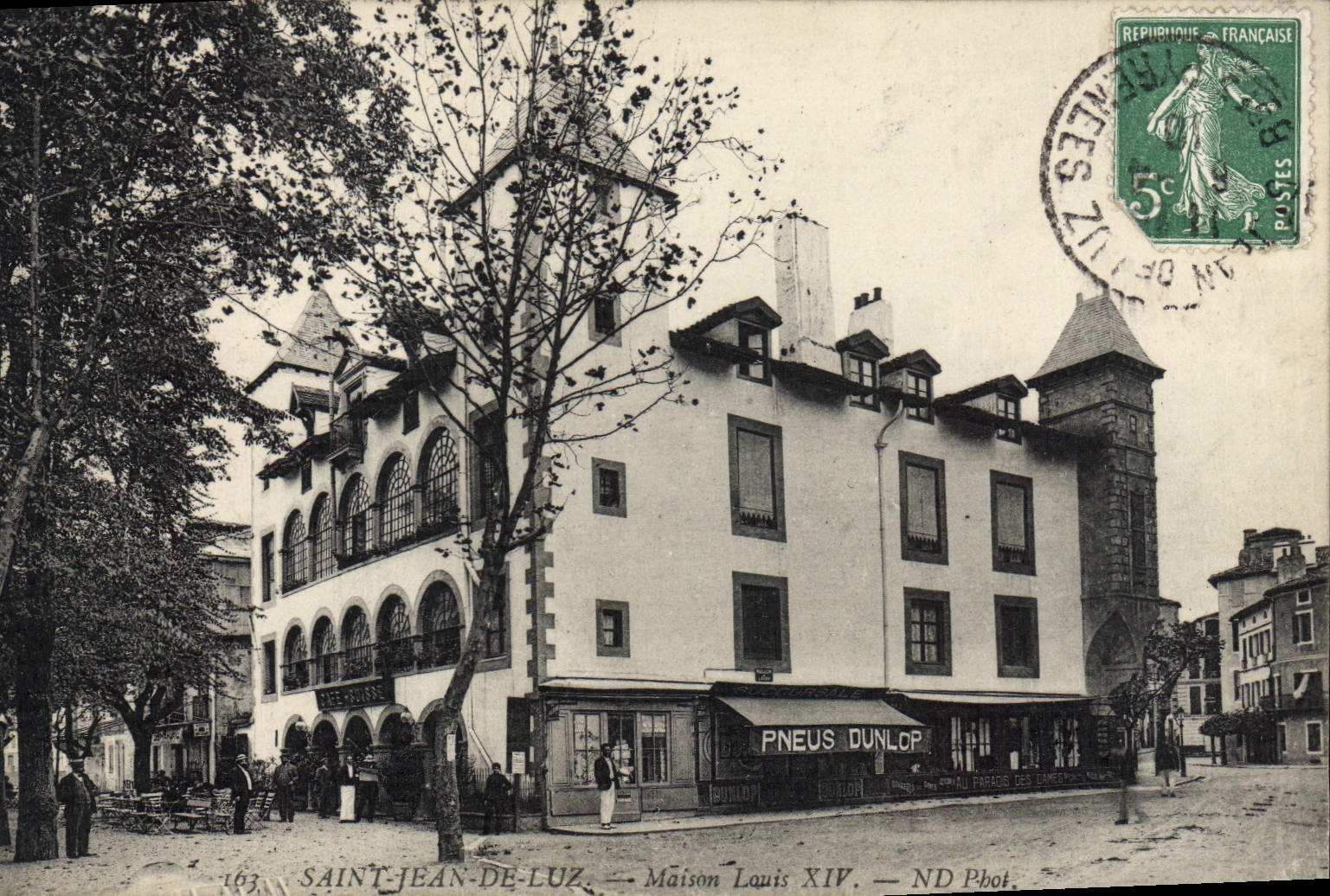 CPA Saint Jean De Luz maison Louis XIV pneus dunlop café suisse