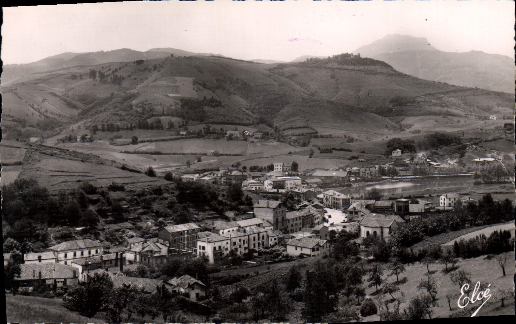 CPA Behobie Vue Generale Sur La Ville