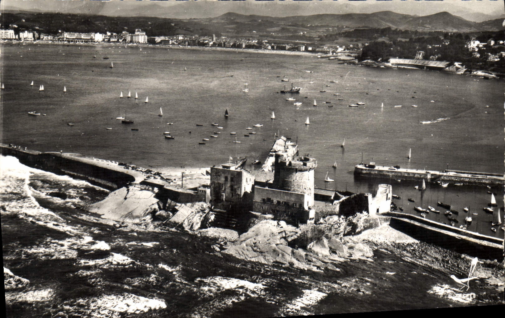 CPA Socoa Fort Vauban Et La Baie