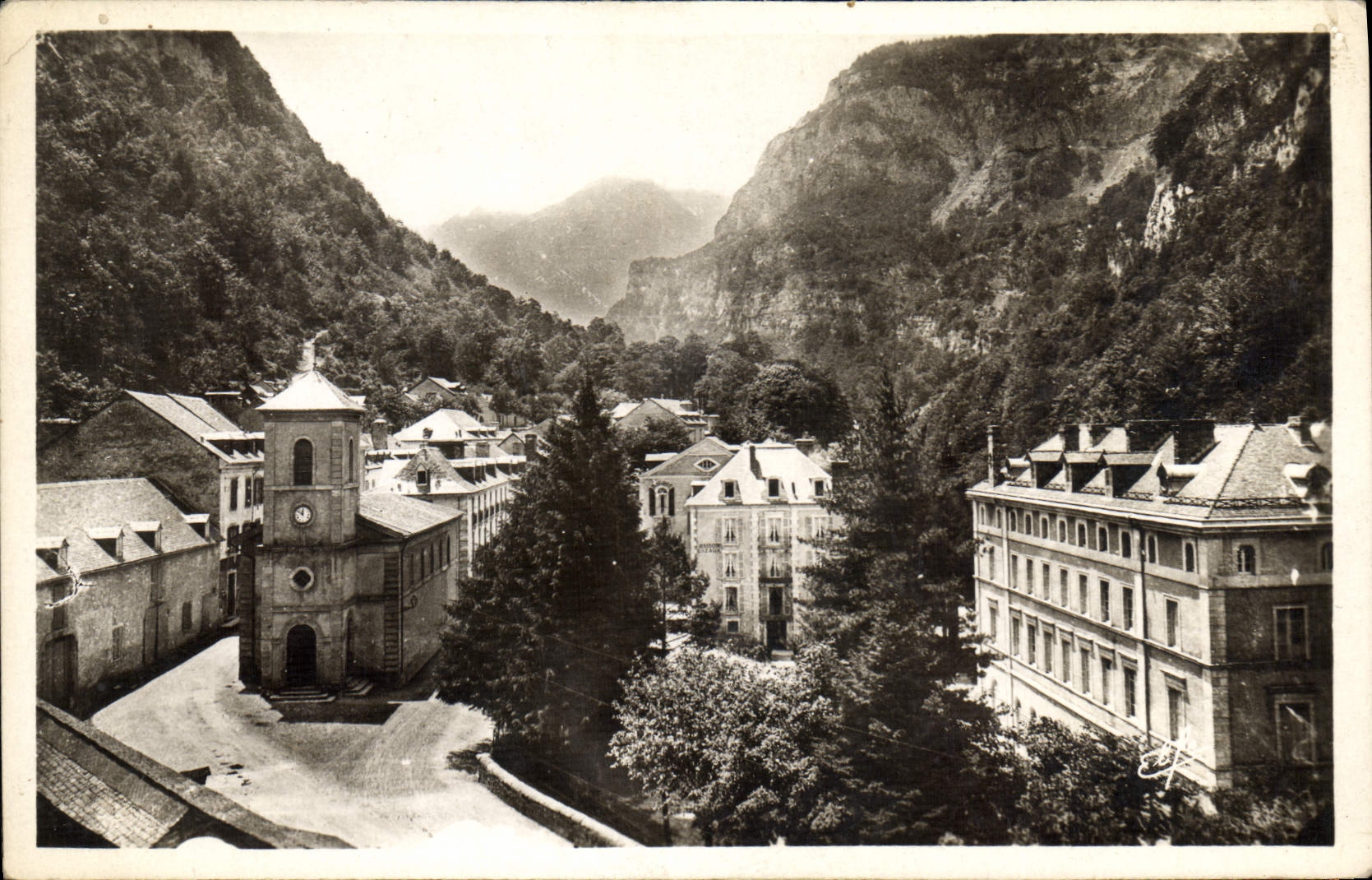 CPA Eaux Chaudes Vue Generale